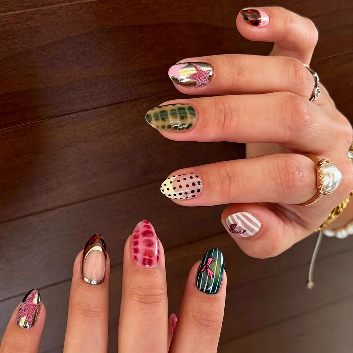 Medium Almond Press on Nails Y2K Mixed Print Fake Nails Reusable Glossy Acrylic False Nails Press ons for Women Manicure Kit 24Pcs