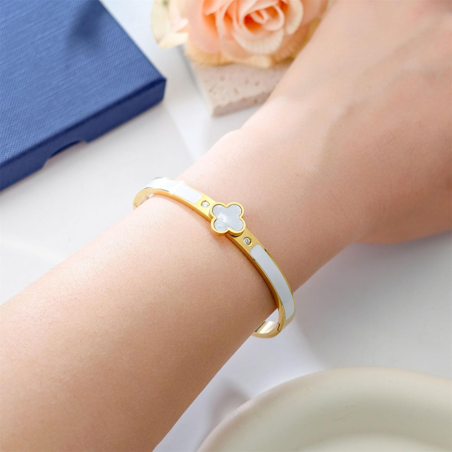 KYJAC 18k Gold Plated Stainless Steel Four Leaf Clover Bracelet for Women - Non-Tarnish, Precision Polished Chunky Oval Bangle in Black, White, Pink, Red Clover Bangle