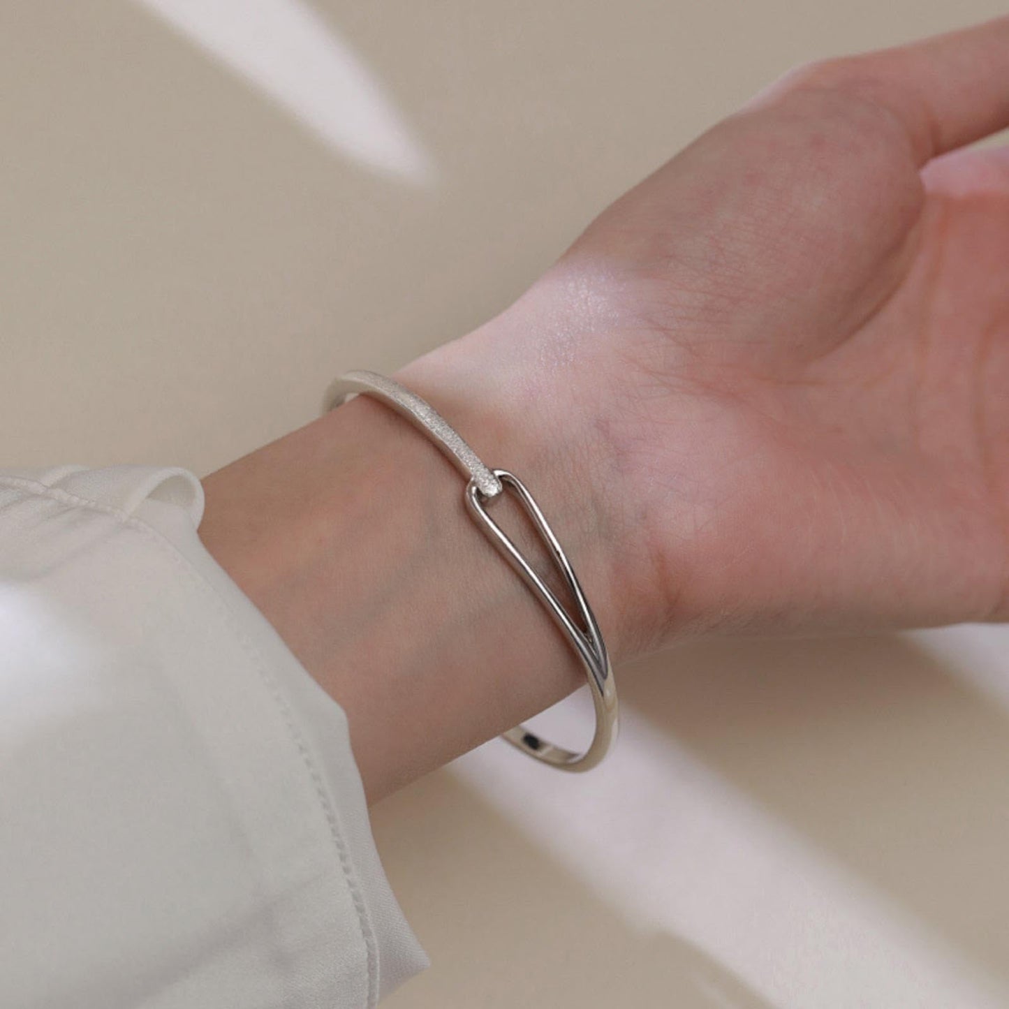 Handmade 925 Sterling Silver Bangle Bracelet For Women Dual Layered Bangles Hollow Bangle Bracelets Hammered Bangle Open Adjustable Cuff Bangle Bracelets For Women Stackable Wrap Bangle Bracelets Gift
