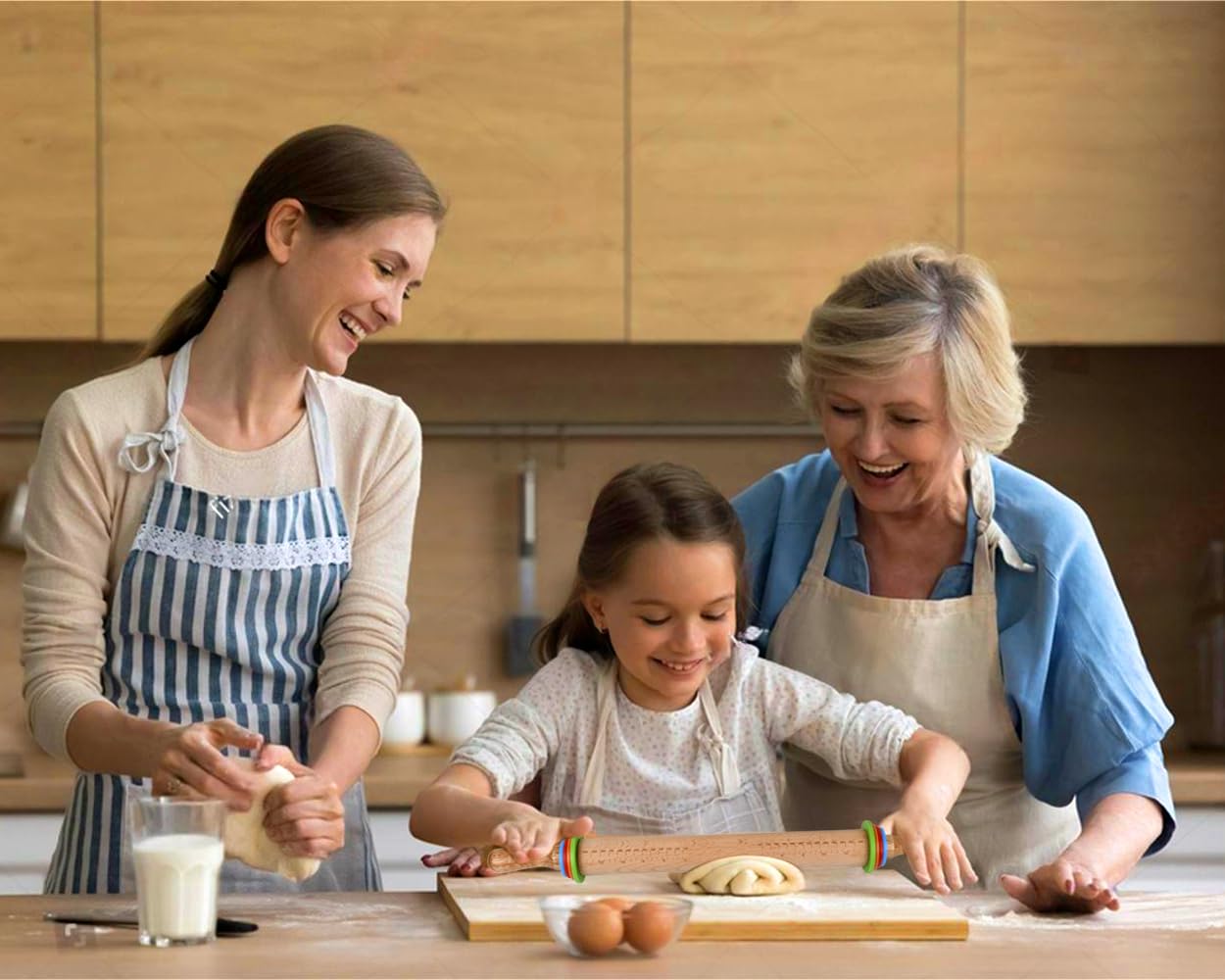 Victhur Rolling Pin with 4 Adjustable Thickness Rings and Long Handle 13.6 Inch Wooden Dough Roller for Baking, Dough, Cookie, Cake, Fondant, Pizza and Pie Crust