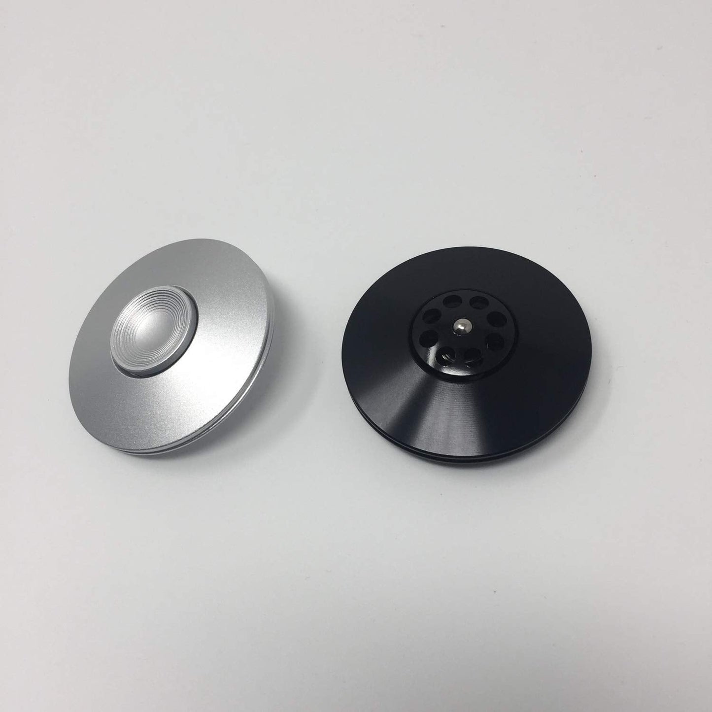 FXCOOLCT Mini Size UFO Flying Saucer Fidget Spinner Figit Hand Best Stress Reducer Relieves Black Color Model NO. C011Silver Color Model NO. C011