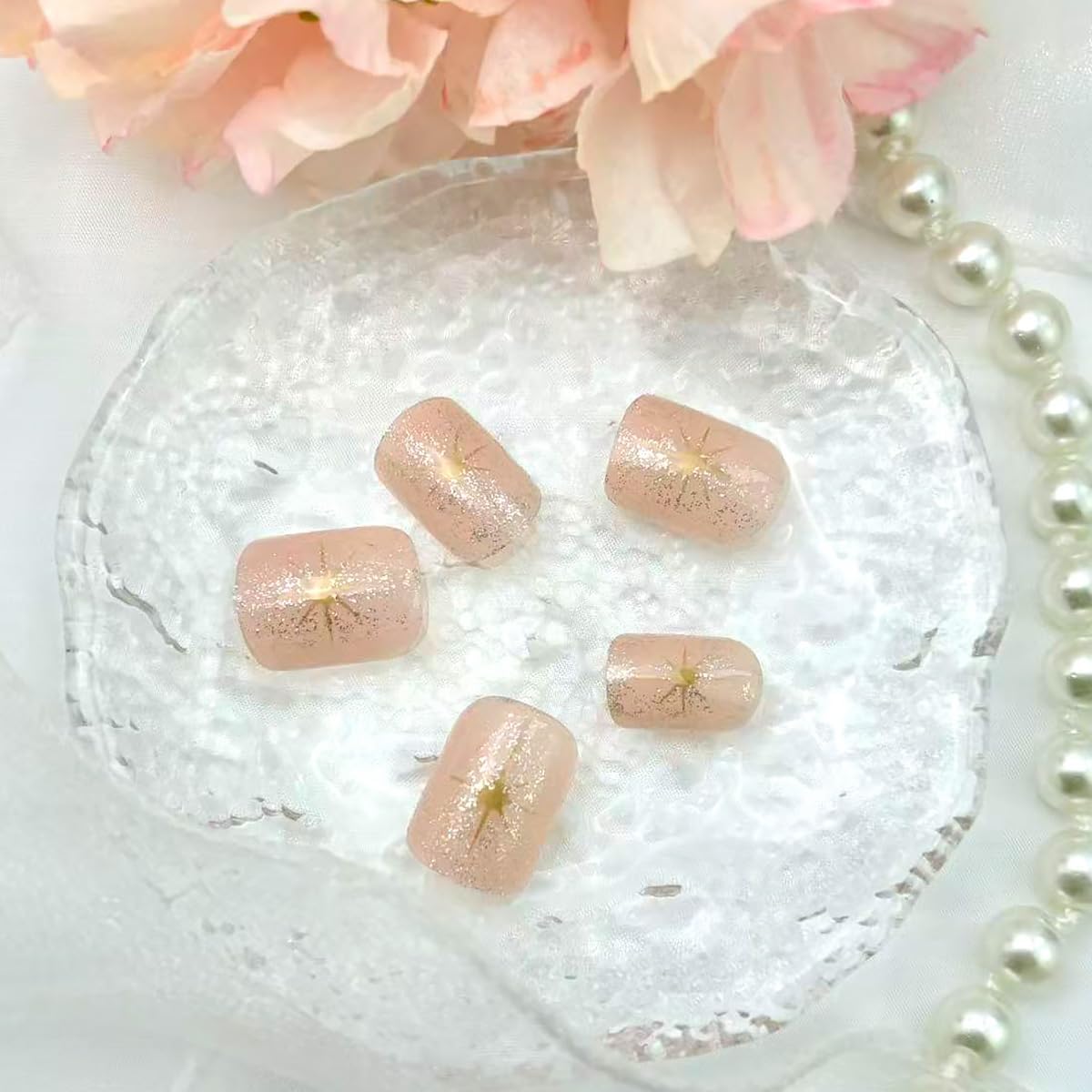 Short Press on Nails Square Glitter Gold Star Fake Nails Press ons Acrylic Nude Full Cover False Nail Cute Artificial Glossy Glue on Nail for Women 24 Pcs