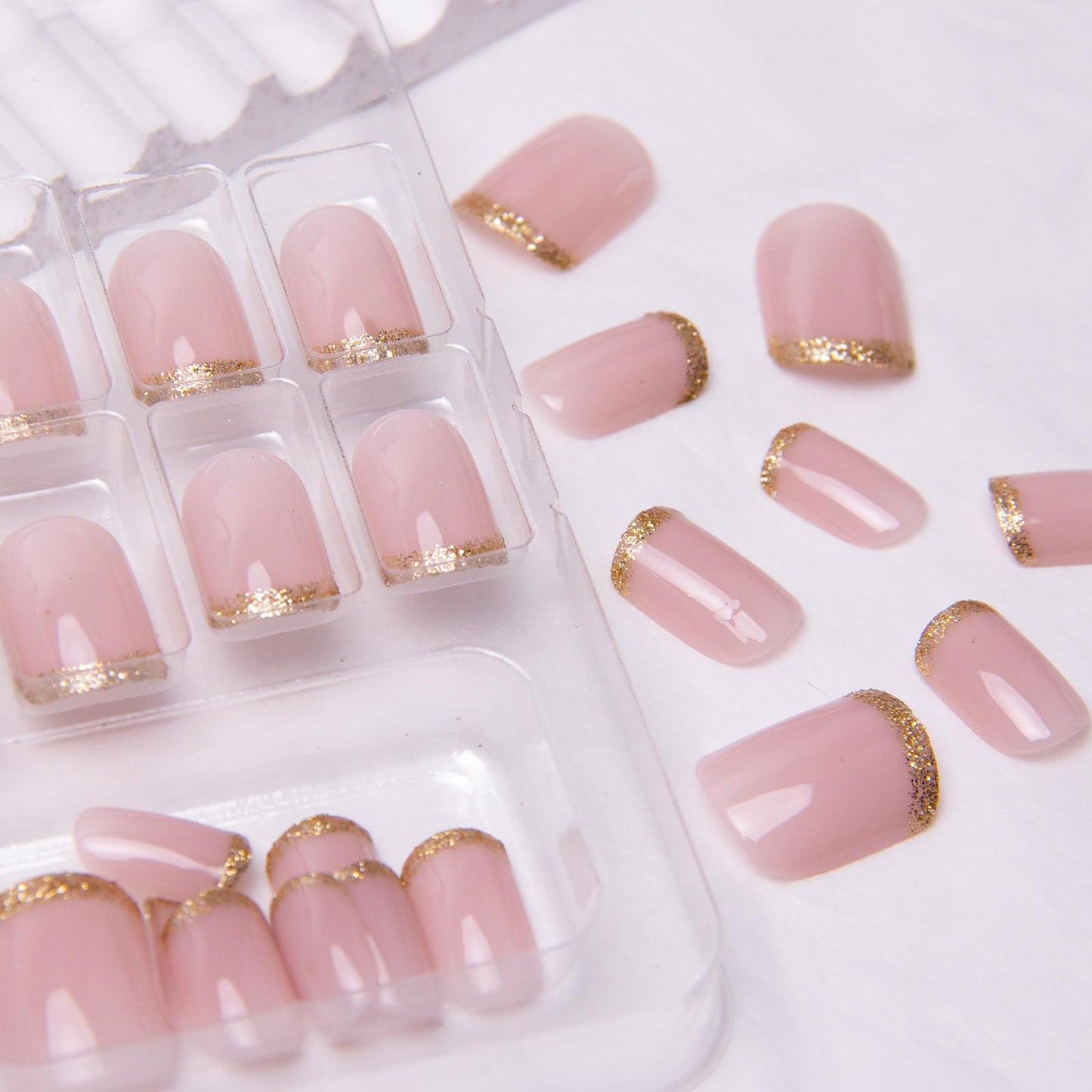 French Tip Press on Nails Short Square Fake Nails Gold Glitter Acrylic Nails Nude Pink Nature Artificial Nails Glossy Squoval False Nails Glue on Nails for Women Girls Manicure Nails Decoration