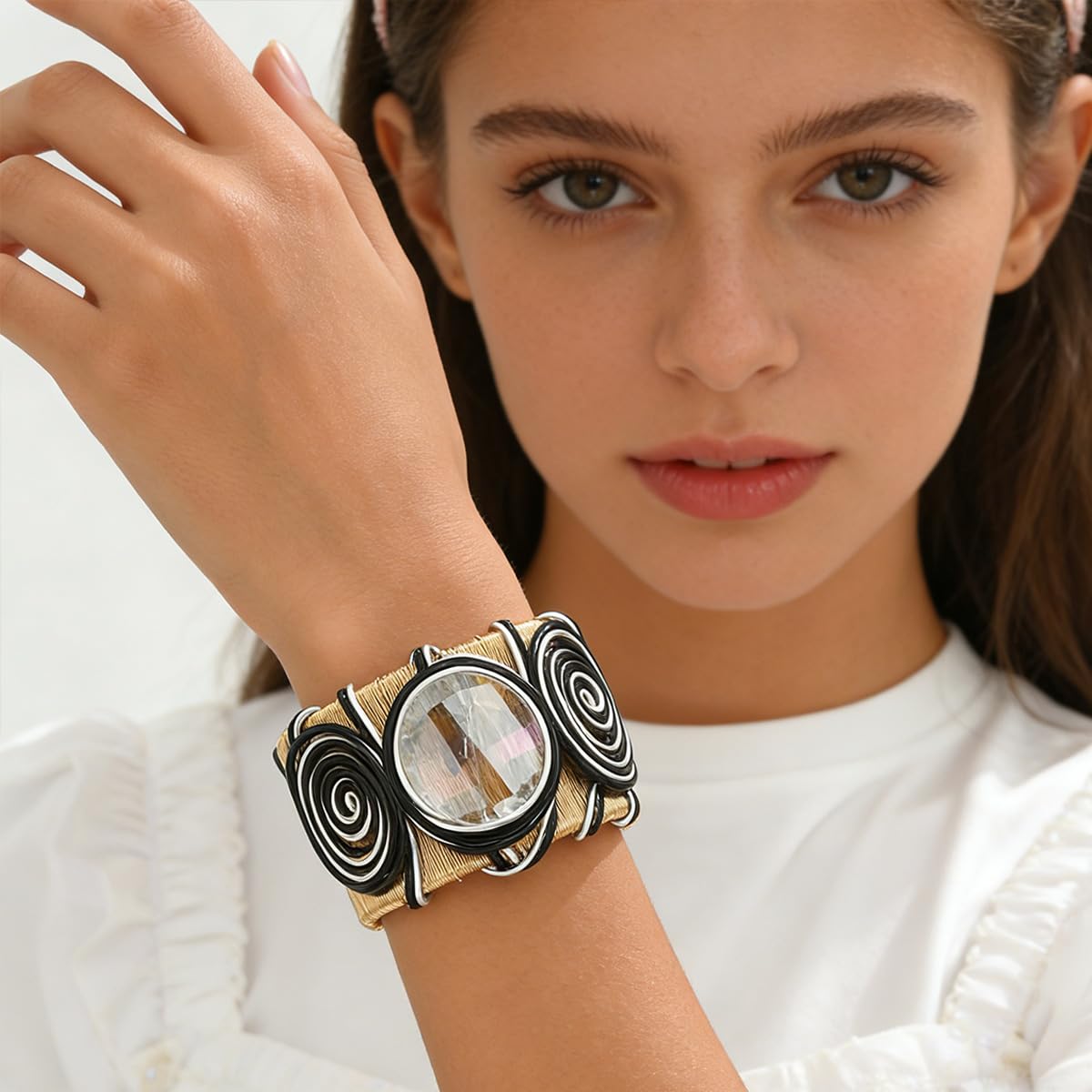 MOEEIJEW Chunky Gold Cuff Bangles Bracelets for Women Open African Bangle Large Rhinestone Wide Bracelets Statement Punk Jewelry(Round B)