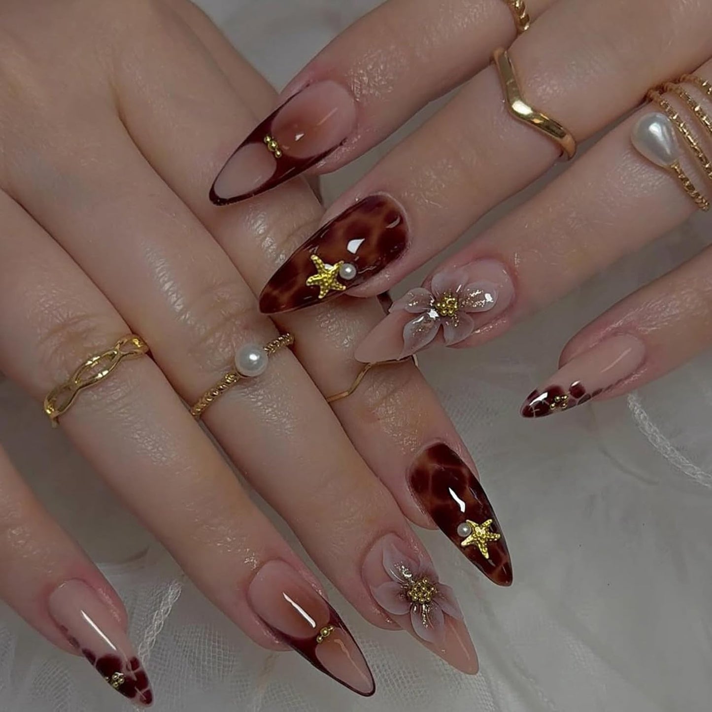 Lily Flower Press on Nails Medium Almond Artificial Acrylic False Nails French Brown 3D Metal Starfish Stick on Nails Full Cover Floral Reusable Coffin Artificial Fingernails for Women Manicure