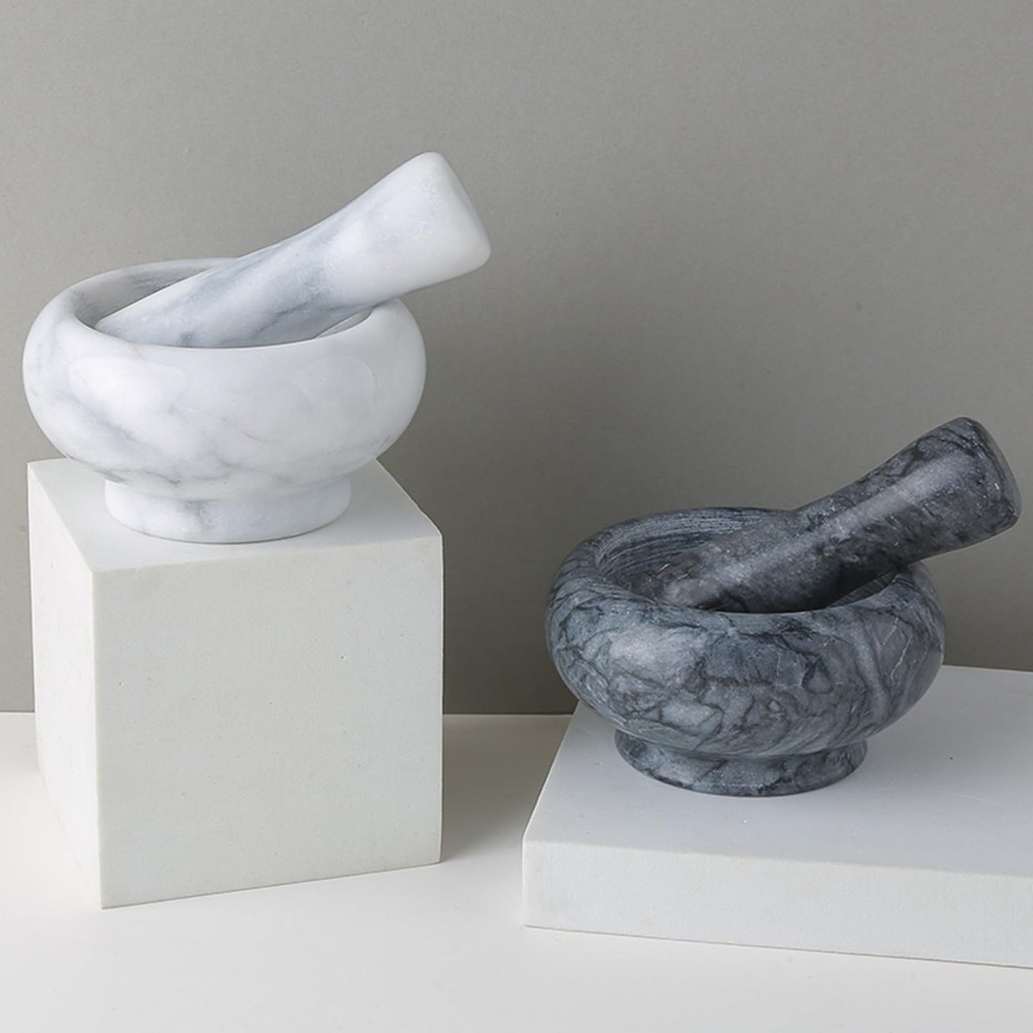 Marble Mortar and Pestle Set for Grinding Pills Spices Nuts Herbs Guacamole Stone Grinder Bowl Graceful Kitchen Tool and Exquisite Cute Ornament (Black)