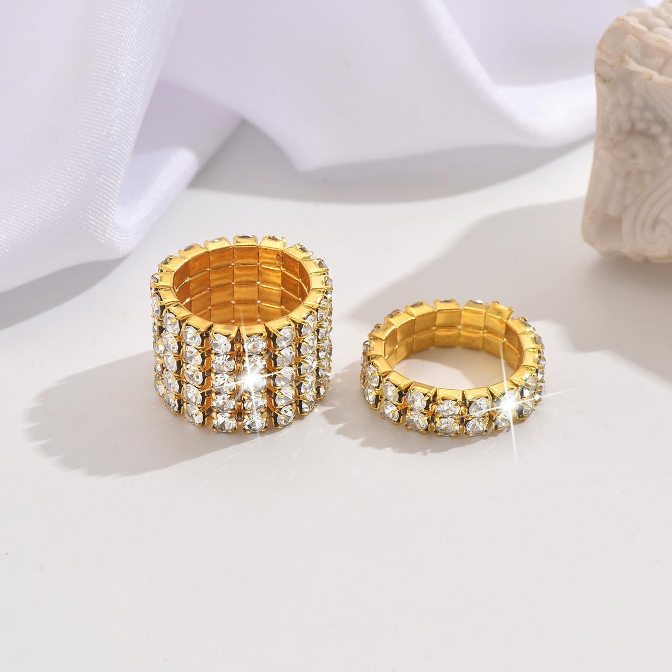 2PCS Rhinestone Stretch Ring for Women Sparkling Gold Silver Black Crystal Knuckle Ring Set Fashion Crystal Stackable Finger Rings Set Elegant Bridal Wedding Stretchy Statement Rings Jewelry (Gold)