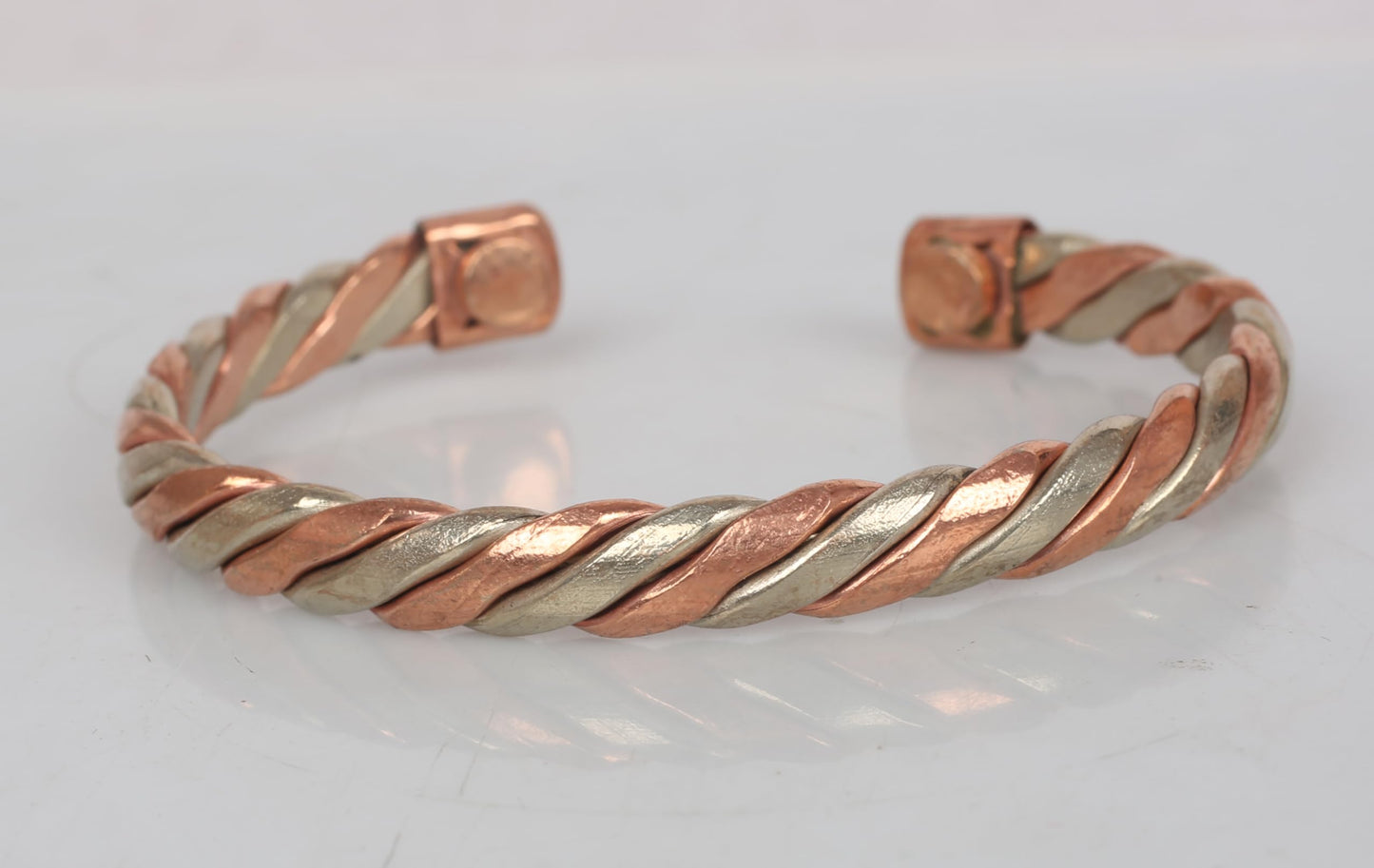 Touchstone Copper magnetic bracelet Tibetan style. Hand forged with solid and high gauge pure copper. Twisted rope look. 2 metal look.