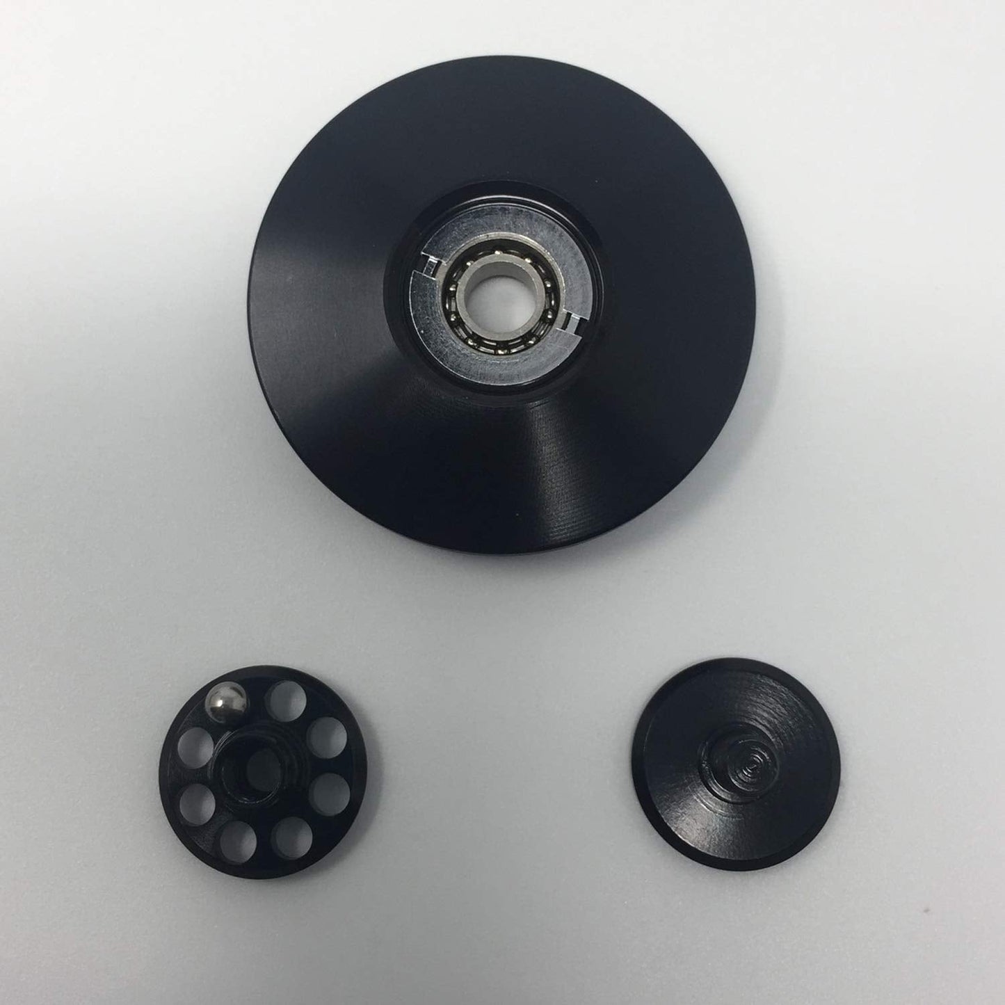 FXCOOLCT Mini Size UFO Flying Saucer Fidget Spinner Figit Hand Best Stress Reducer Relieves Black Color Model NO. C011Silver Color Model NO. C011