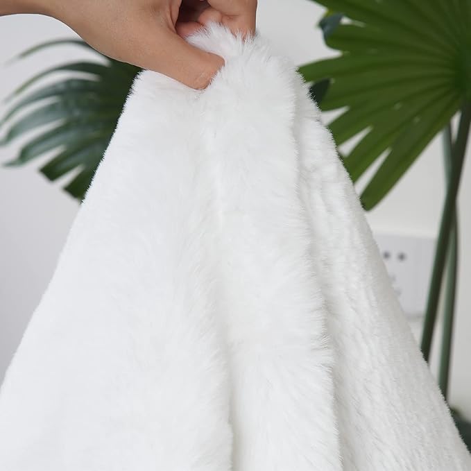 Ghouse Ultra Soft Faux Rabbit Fur Rug, Machine Washable Area Rugs for Bedroom Fluffy Rugs for Living Room, No-Shedding Carpet Sheepskin Runner Rugs White 2x10 Feet