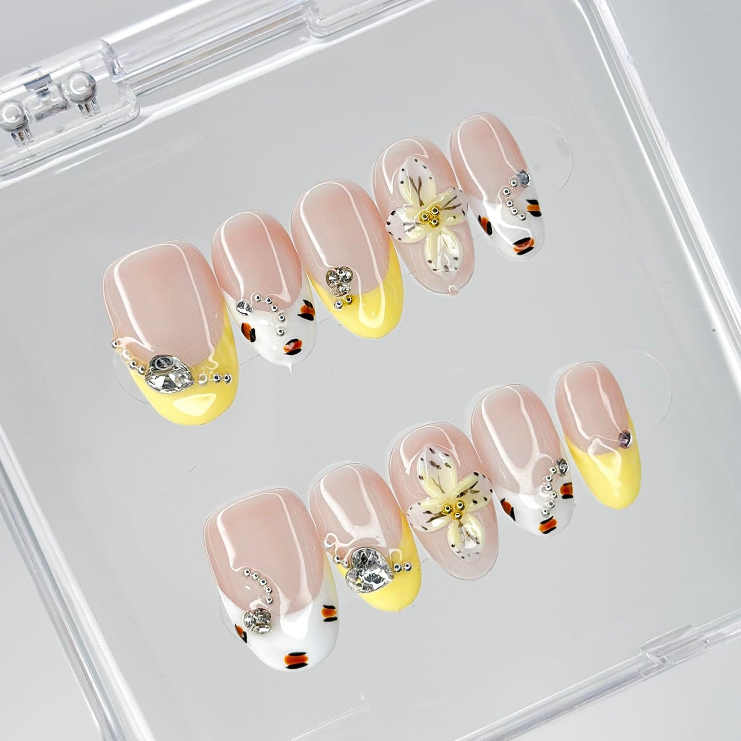 Luxury Press on Nails Medium Almond Handmade 3D Unique Reusable ABS Material Fake Nails French Tip False Nails with Designs Rhinestones Floral Art Petal Glossy Glue on Nails Thick Acrylic Nails(M)