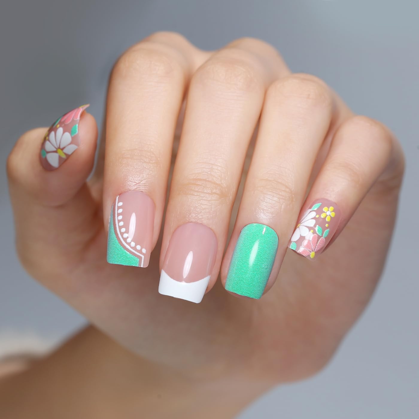 Goolich Green Blooming Flower Press On Nails Medium Square, Nails Press ons with Adhesive Tabs, 24 Pcs 12 Size Reusable Full Cover Glue on Nails for Women