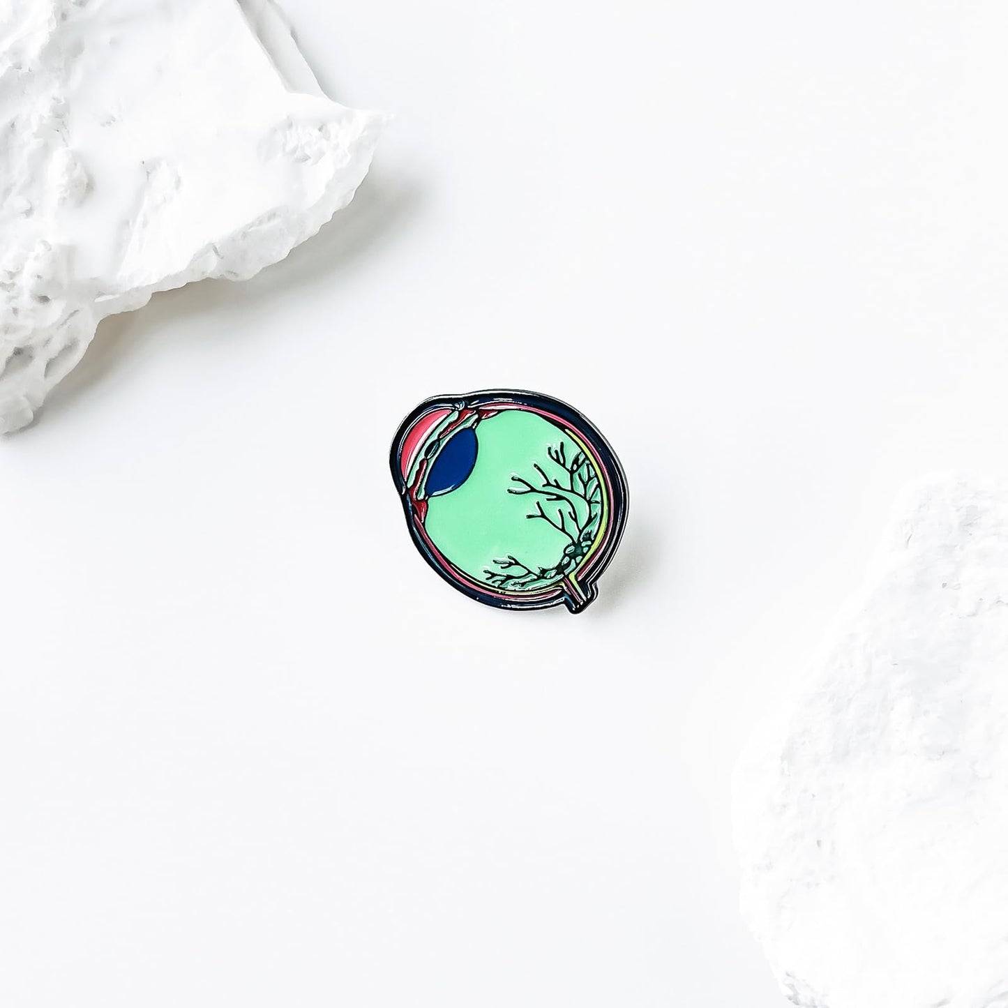 Dr's gift Eyeball Enamel Brooch Pin Medical Ophthalmology Jewelry Eye Badge for Doctor Nurse Backpack Lapel