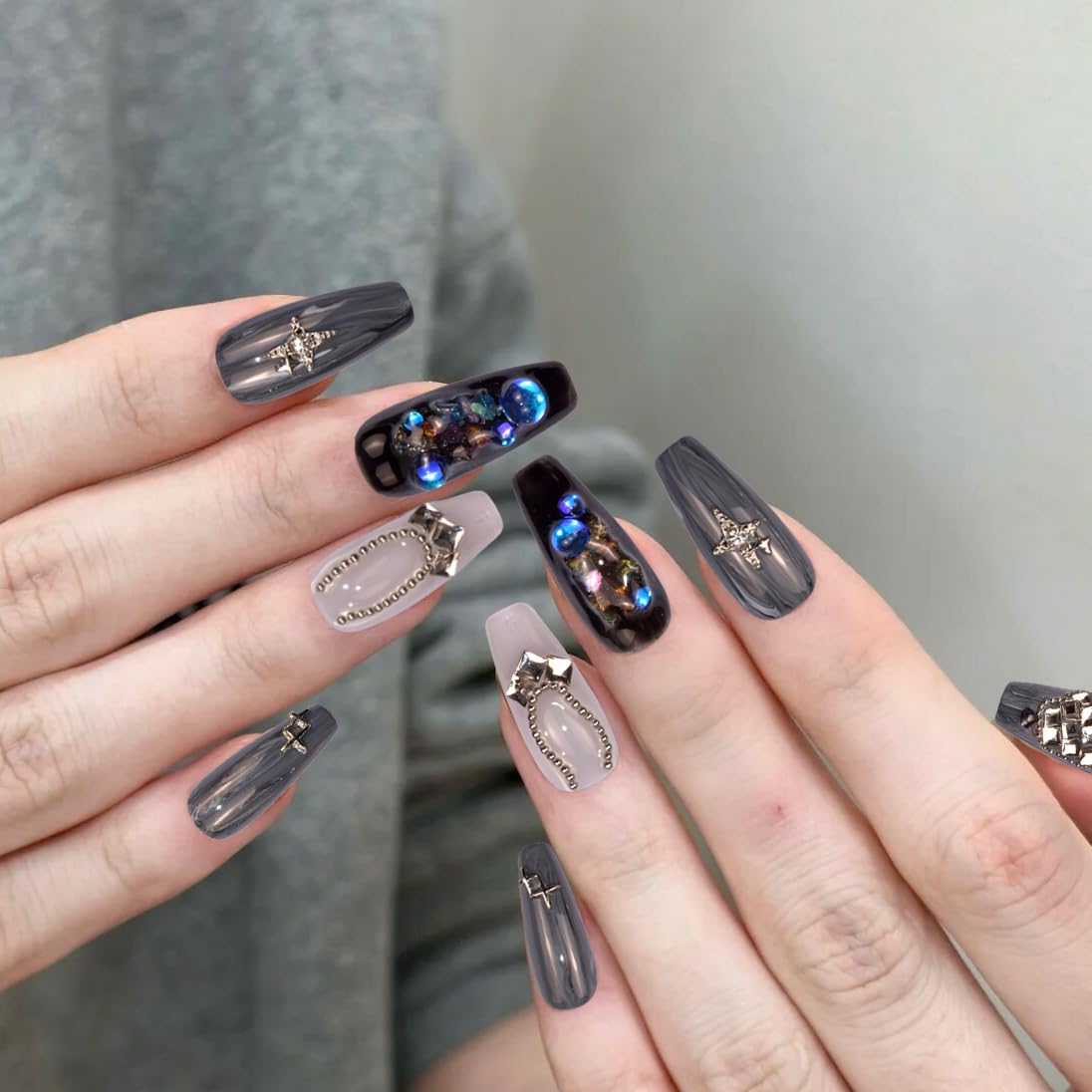 LIFOOST Long Coffin Press on Nails Handmade False Nails with Full Diamond Designs, Grey Y2k Luxury Reusable Fake Nails Stick on Nail, Size Small