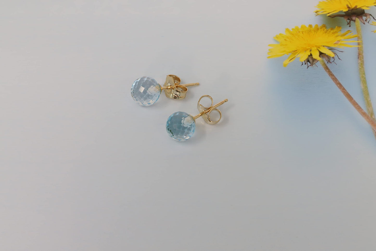 KOKAV 14K Solid Yellow Gold Genuine Blue Topaz 6 mm Ball Stud Earrings