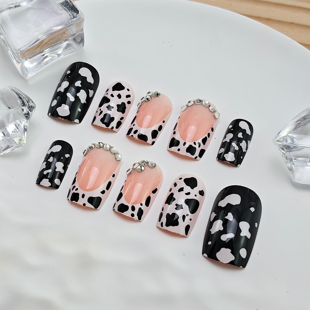 24Pcs Short Square Press on Nails Cow French Tip Fake Nails with Glitter Rhinestones Design Black White False Nails Full Cover Cute Glue on Nails Leopard Acrylic Nails Glossy Stick on Nails for Women