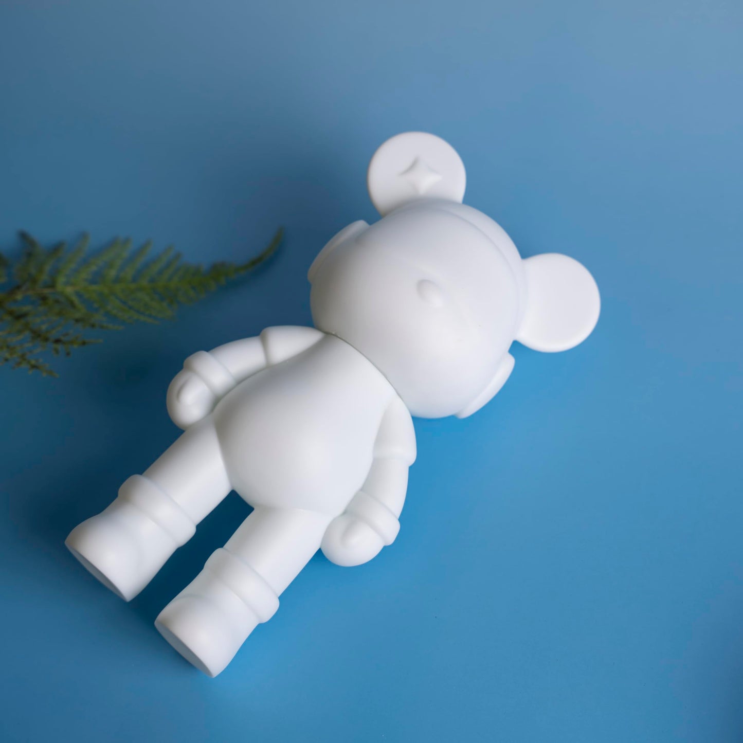 Coniuty Blank Mold, 9 inch Fluid Bear, DIY Figure Paint for Creative Home Decor Art