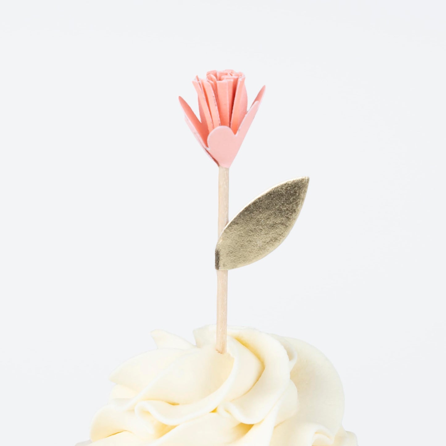 Meri Meri Meadow Unicorns Cupcake Kit (Pack of 24), Includes Cake Toppers and Cupcake Cases, Birthday Parties & Baby Showers, Kids & Adults