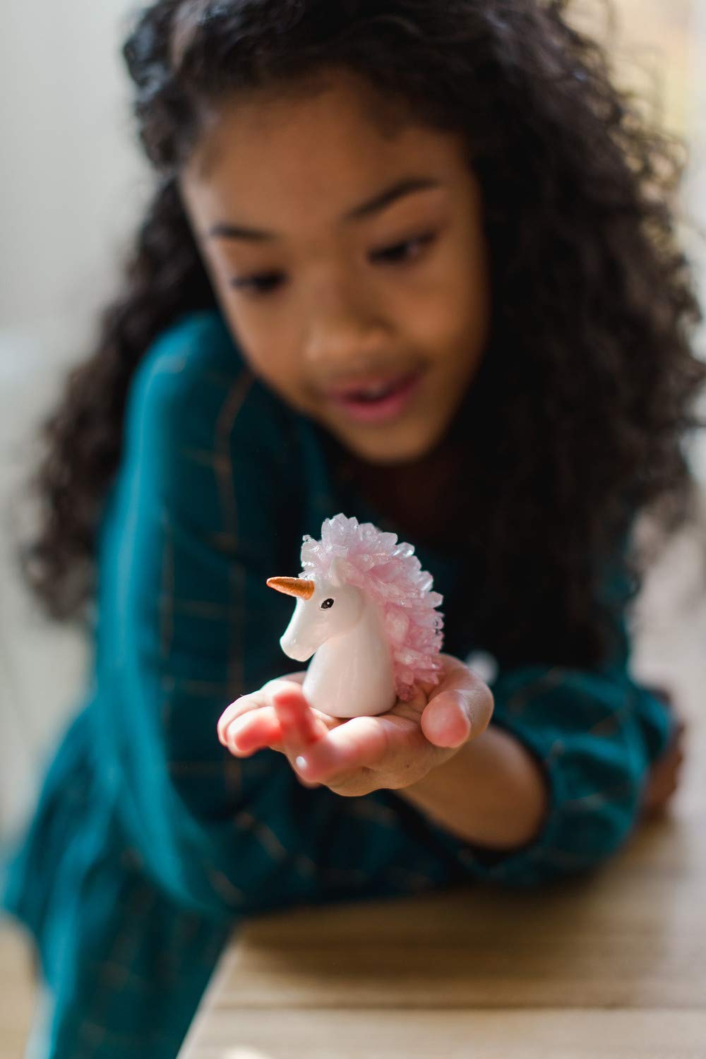 MindWare Crystal Growing Kit Unicorns – STEM Science Experiment for Kids, Grow Sparkling Crystals on Unicorn Figurines, Ages 8 and Up