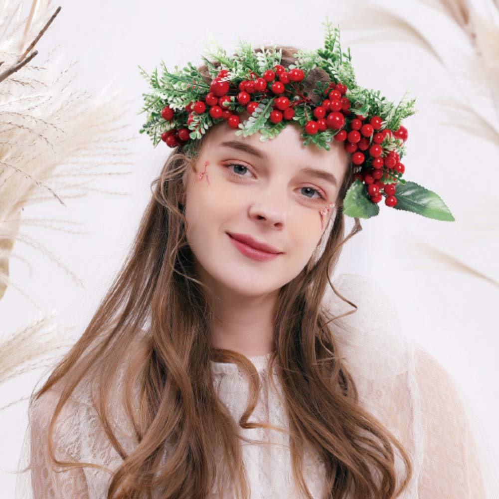SallyFashion Artificial Red Berries on Wire Stems - 200 Stems with 400 Holly Berries for Christmas Tree, Wreaths, and Crafts