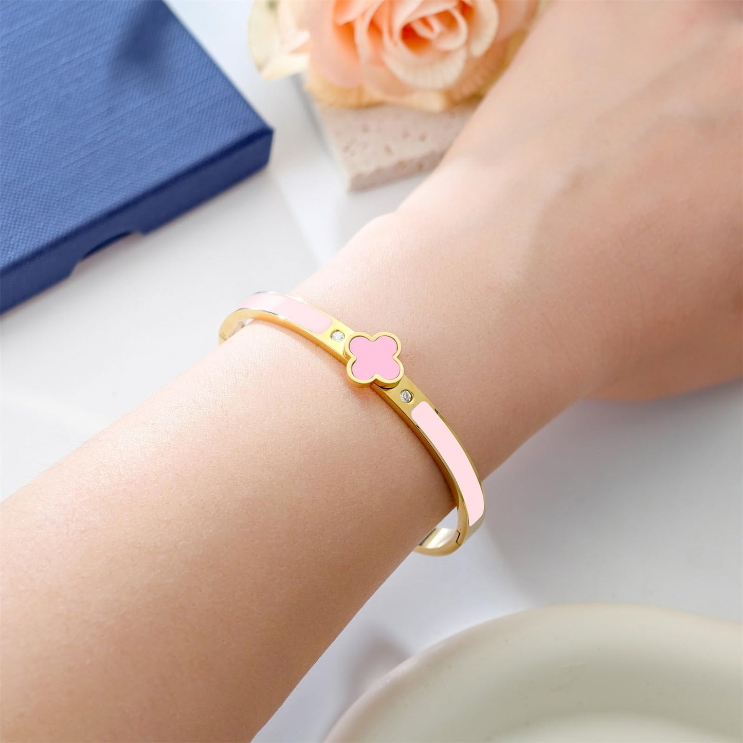 KYJAC 18k Gold Plated Stainless Steel Four Leaf Clover Bracelet for Women - Non-Tarnish, Precision Polished Chunky Oval Bangle in Black, White, Pink, Red Clover Bangle