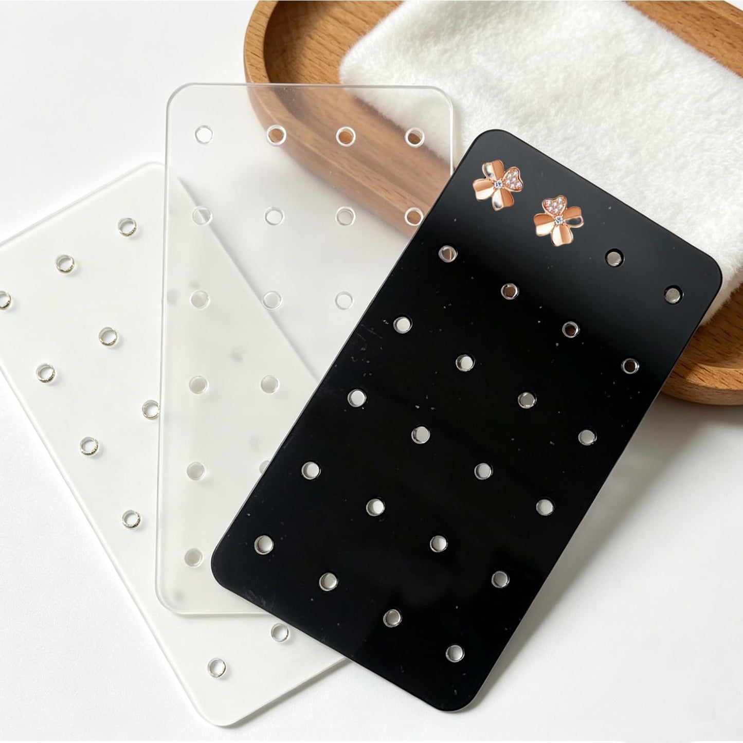 TTFdacai 24 Pcs 3 Colors Acrylic Earring Display Card, 24 Holes Portable Stud Earrings Cards, Acrylic Earring Holder Organizer, Rectangle Earring Jewelry Show Rack