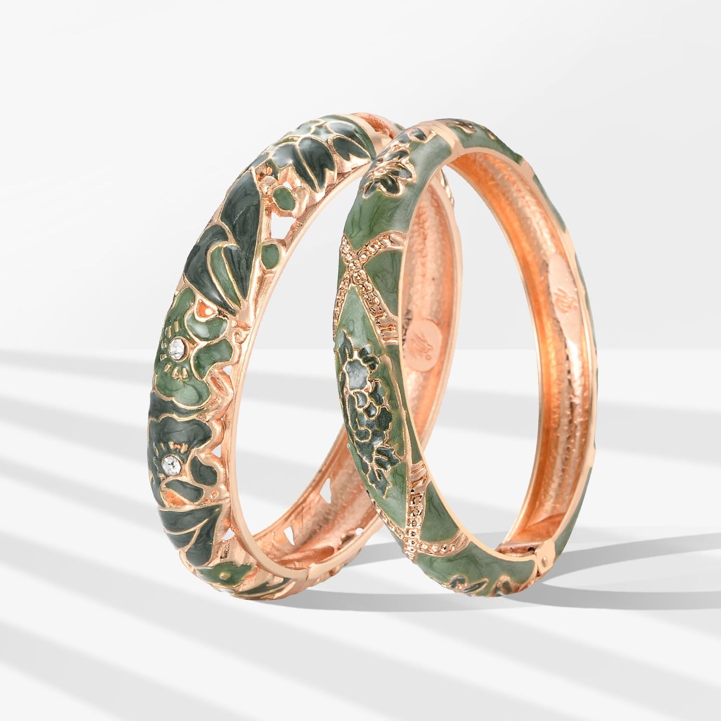 wynameleri Vintage Jewelry Cloisonne Handcrafted Enameled Gorgeous Rhinestone Flower Gold Hinged Cuff Bracelet Bangles Gifts 88A08-55A128 green