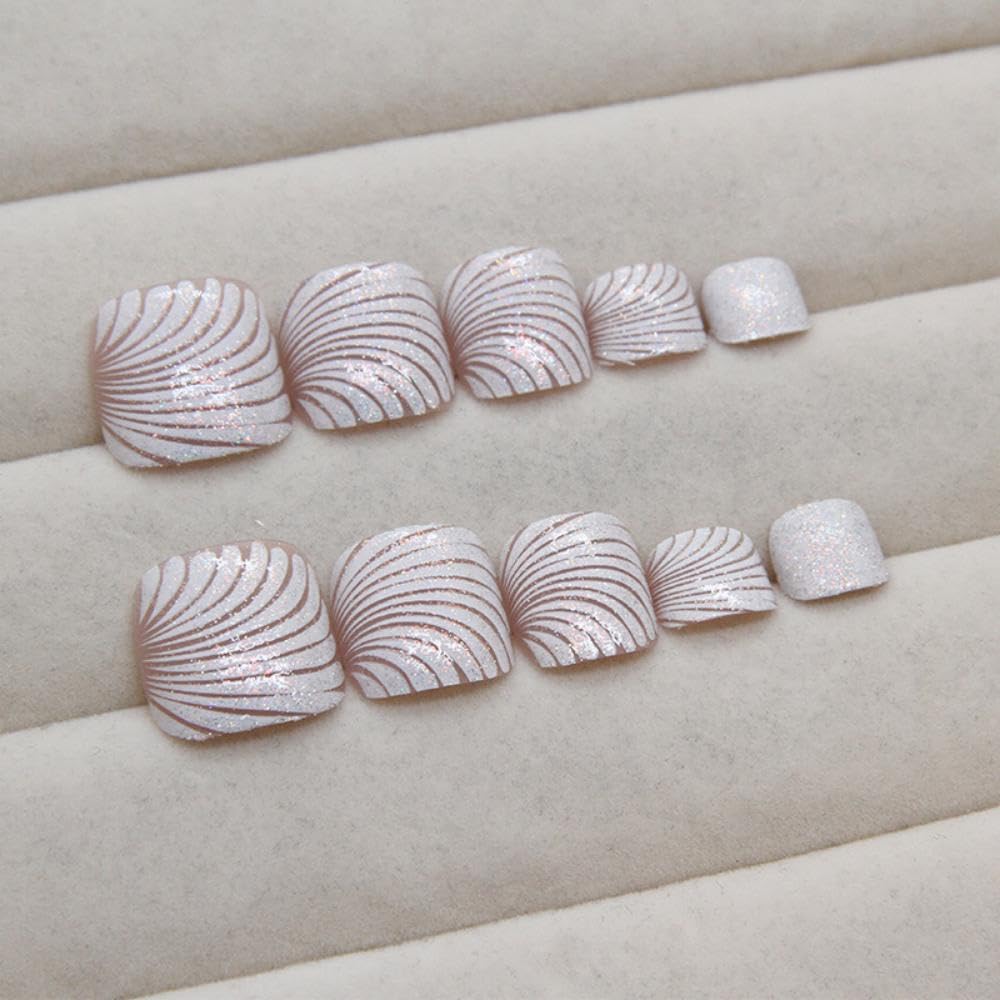 Sevgob White Press-On Short Square False Toenails, 24pcs (Full Cover Nail, Glossy, Plastic, Round, Full Well Tips, Pattern: Seashell)