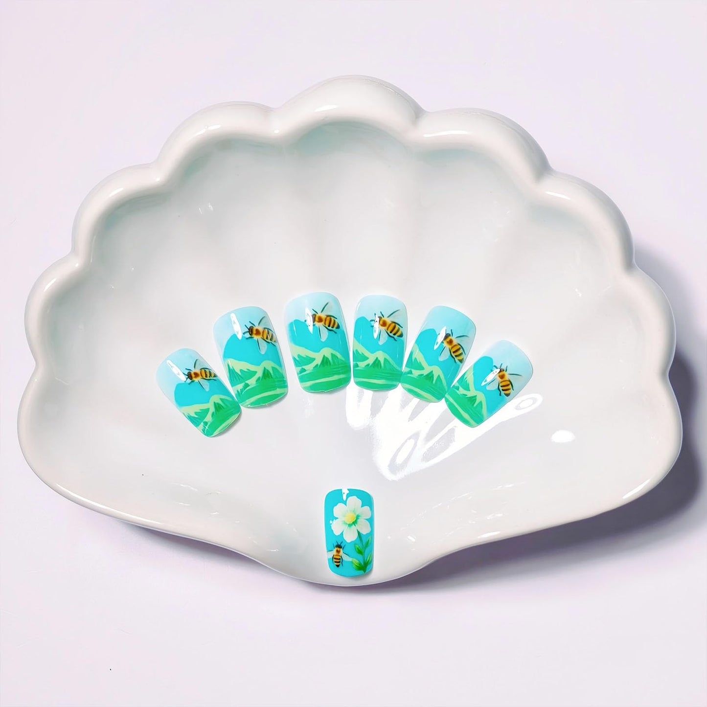 Summer Press on Nails Medium Square Fake Nails with White Flower Green Leaves Designs Glossy Nails Press ons Spring Blue Glue on Nails Acrylic Artificial Stick on Nails for Women 24Pcs