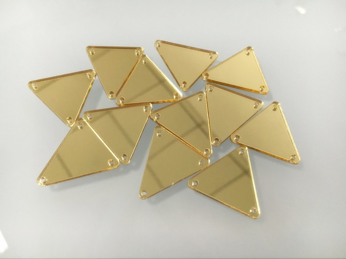 50PCS Sew on Triangle Mirror Piece, DIY Mirrored Rhinestones for Costume Evening Dresses Cloth Garment Decoration Accessory (2x2cm, Gold)