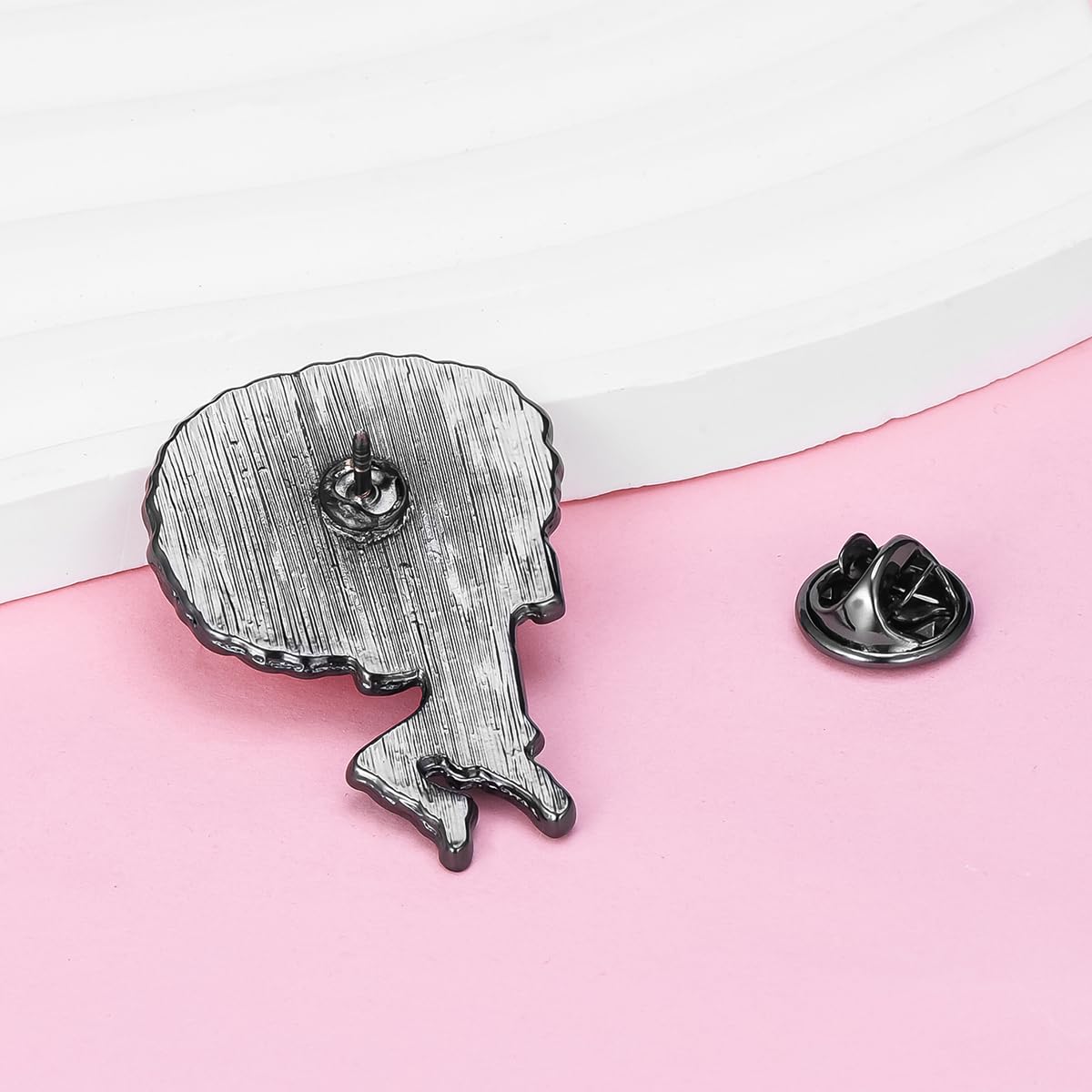 Dr's gift Repair Brain Pin Medical Enamel Pins Brooch Lapel Backpack Hat Badge Jewelry Gifts for Psychologist Psychological Student