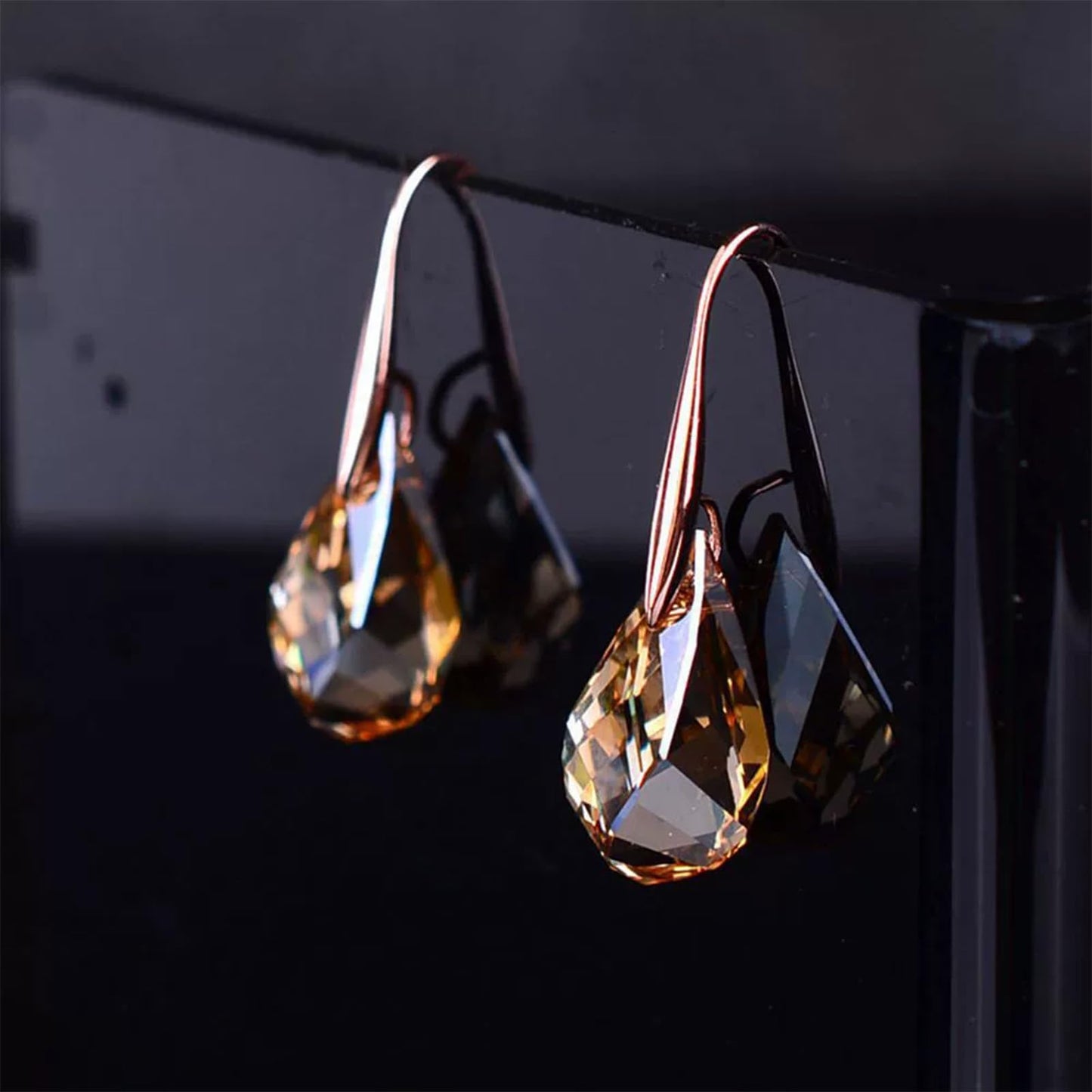 2Pcs Quartz Stone Earrings for Women Crystal Sparkling Dangle Earring Trendy Jewelry Birthday Gifts for Women