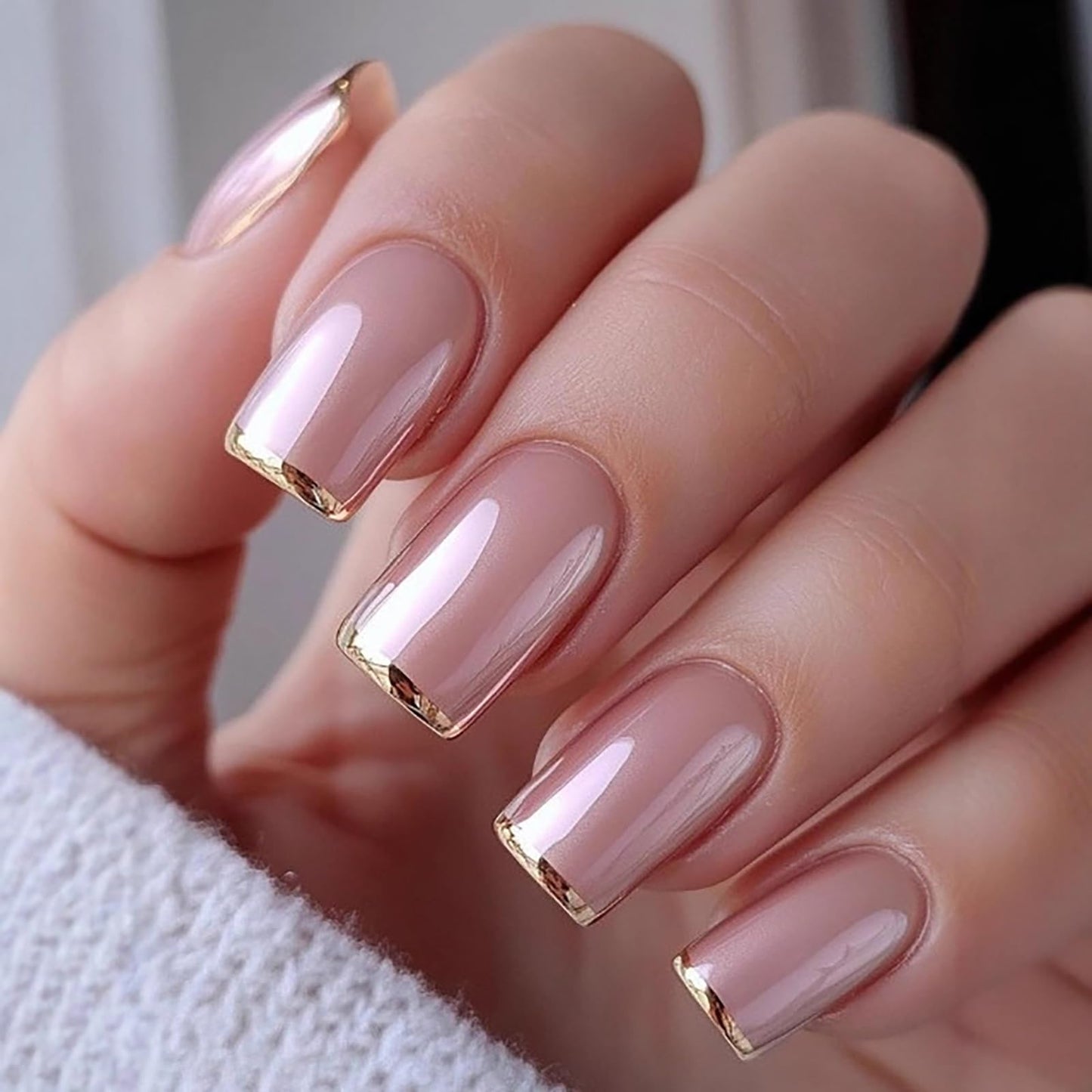 Medium Square Press on Nails Gold French Tip Fake Nails Nude Pink Nails Press ons Acrylic Nails False Nails Artificial Full Cover Stick on Nails for Women Girls 24 Pcs