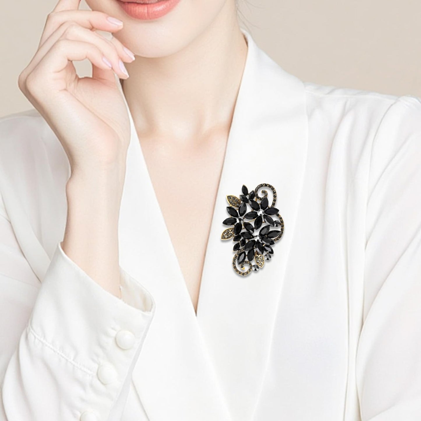 YOQUCOL Vintage Blck Austrian Crystal Rhinestone Flower Shape Brooch Pin For Women