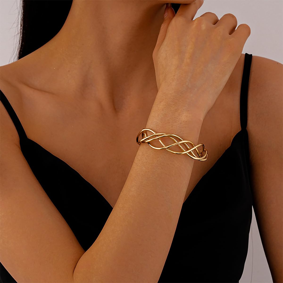 MOEEIJEW Chunky Cuff Bracelets for Women Gold/Silver Cuffs Bangle Hollow Out Adjustable Bracelets Punk Vintage Jewelry (Gold B)