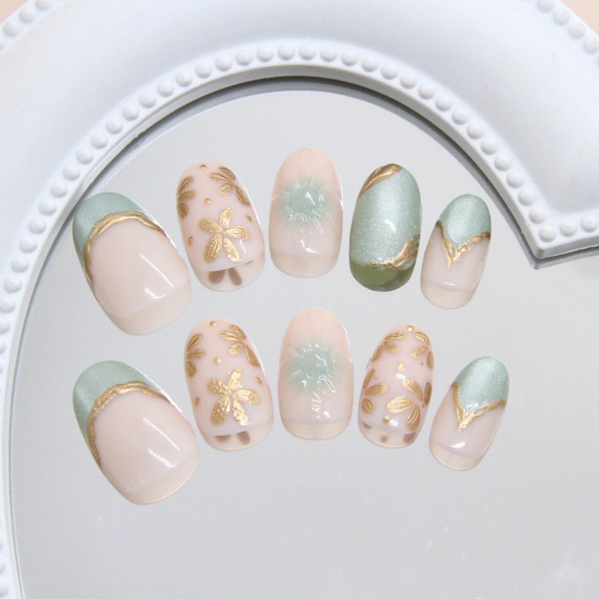 Green French Tip Press on Nails Short Oval Gold Flower Line Fake Nails with Glue Nude Glossy Acrylic False Nails for Women DIY Manicure Decoration 24PCS Reusable Artificial Nails