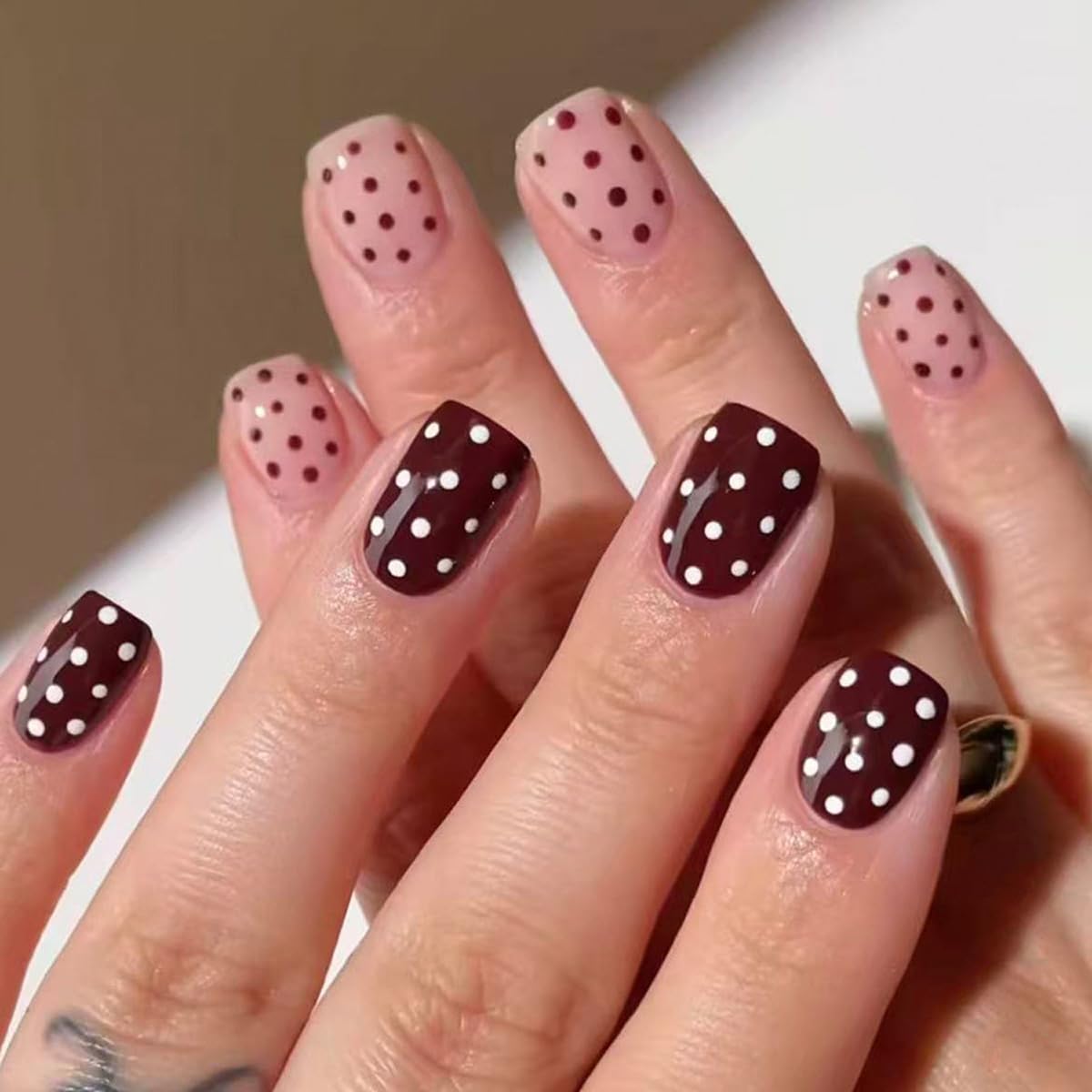Polka Dot Press on Nails Short Square Fake Nails Valentines Nails Press ons with Dots Design,Full Cover Stick on Nails for Women Manicure,Reusable | Artificial | Nail Sticky Tab | Easy Apply | 24Pcs