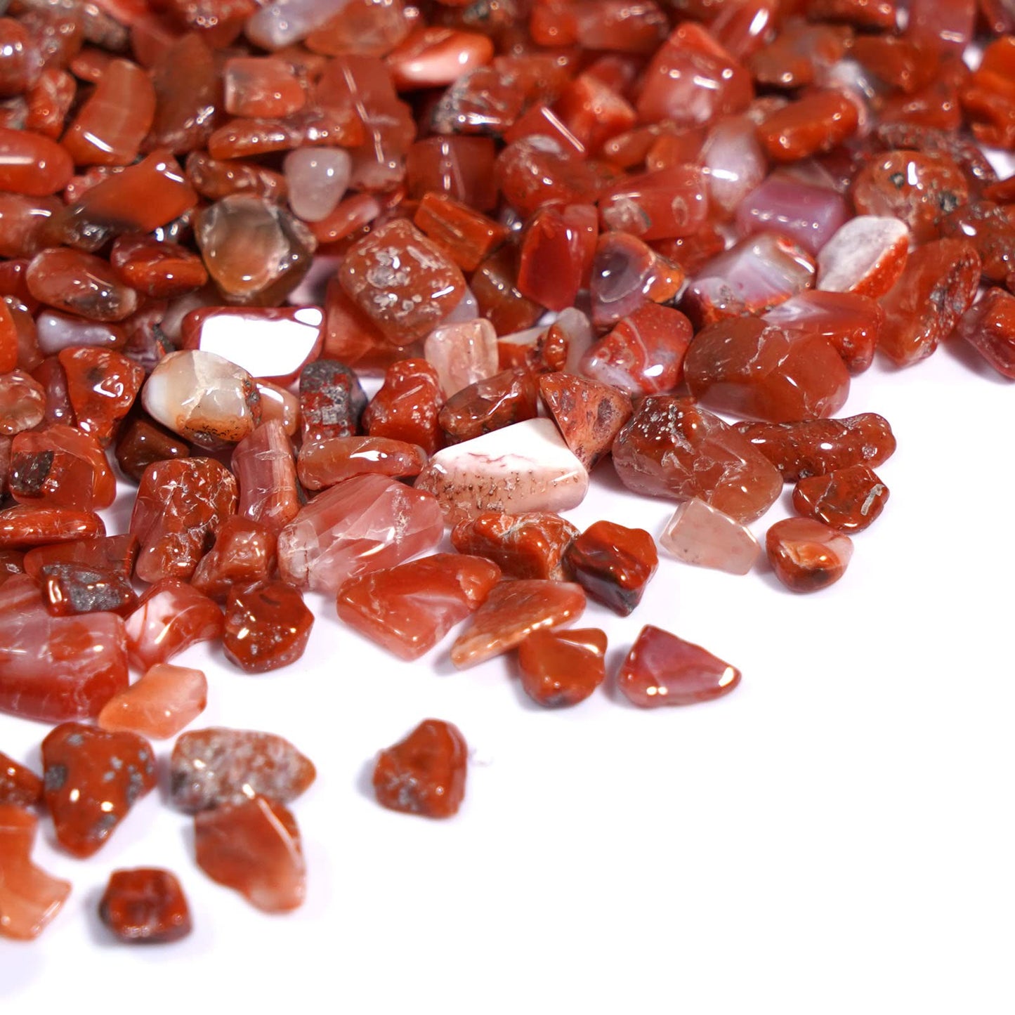 gemshan 2lb Carnelian Chips Natural Crushed Crystal Chip Bulk 7mm-9mm Tumble Healing Crystal Stone for Aquarium Vase Plant Decoration Jewelry DIY
