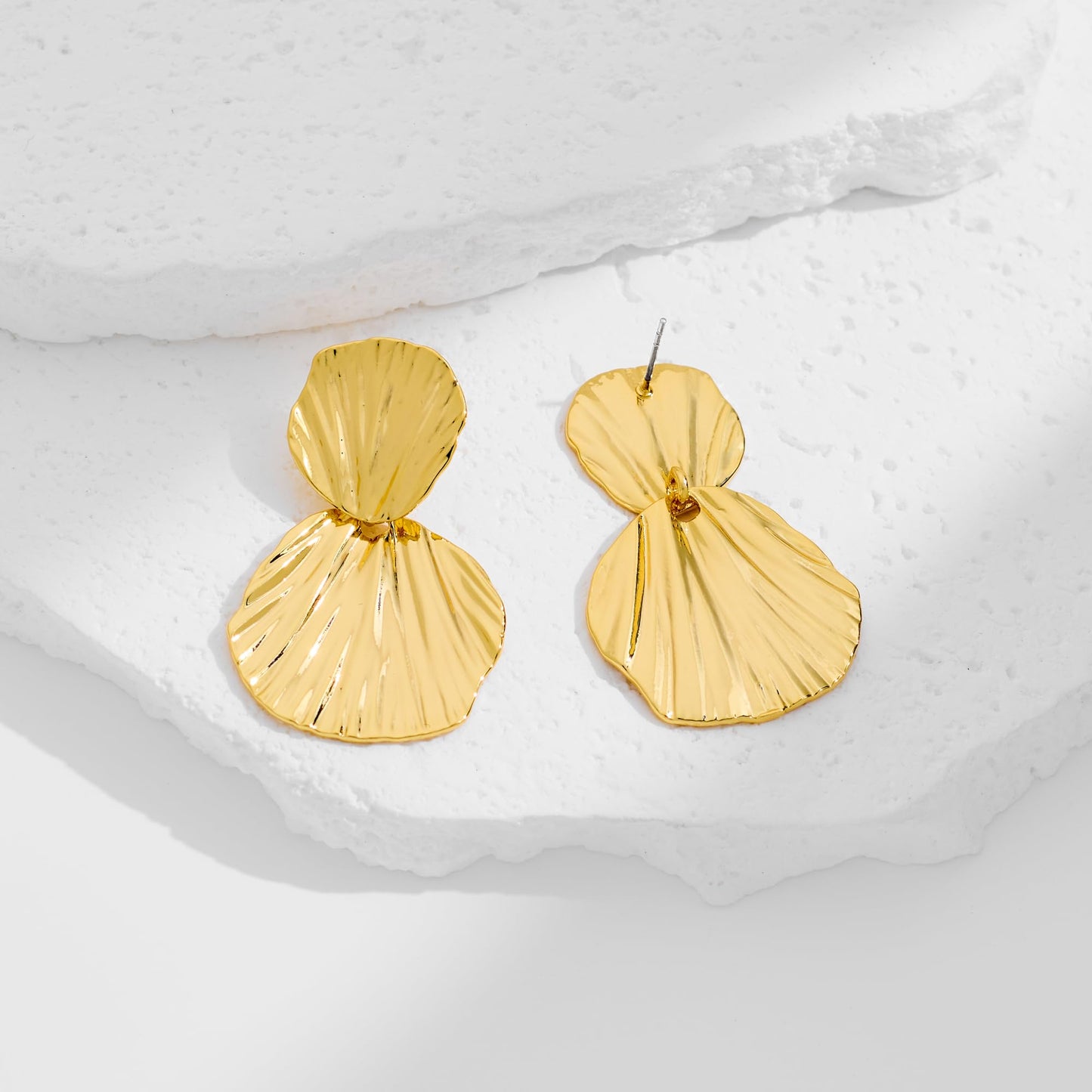 FILMOON Gold Plated Earrings Dangle Shell Earring for Women Fan-shaped Earrings Fashion Statement Jewelry