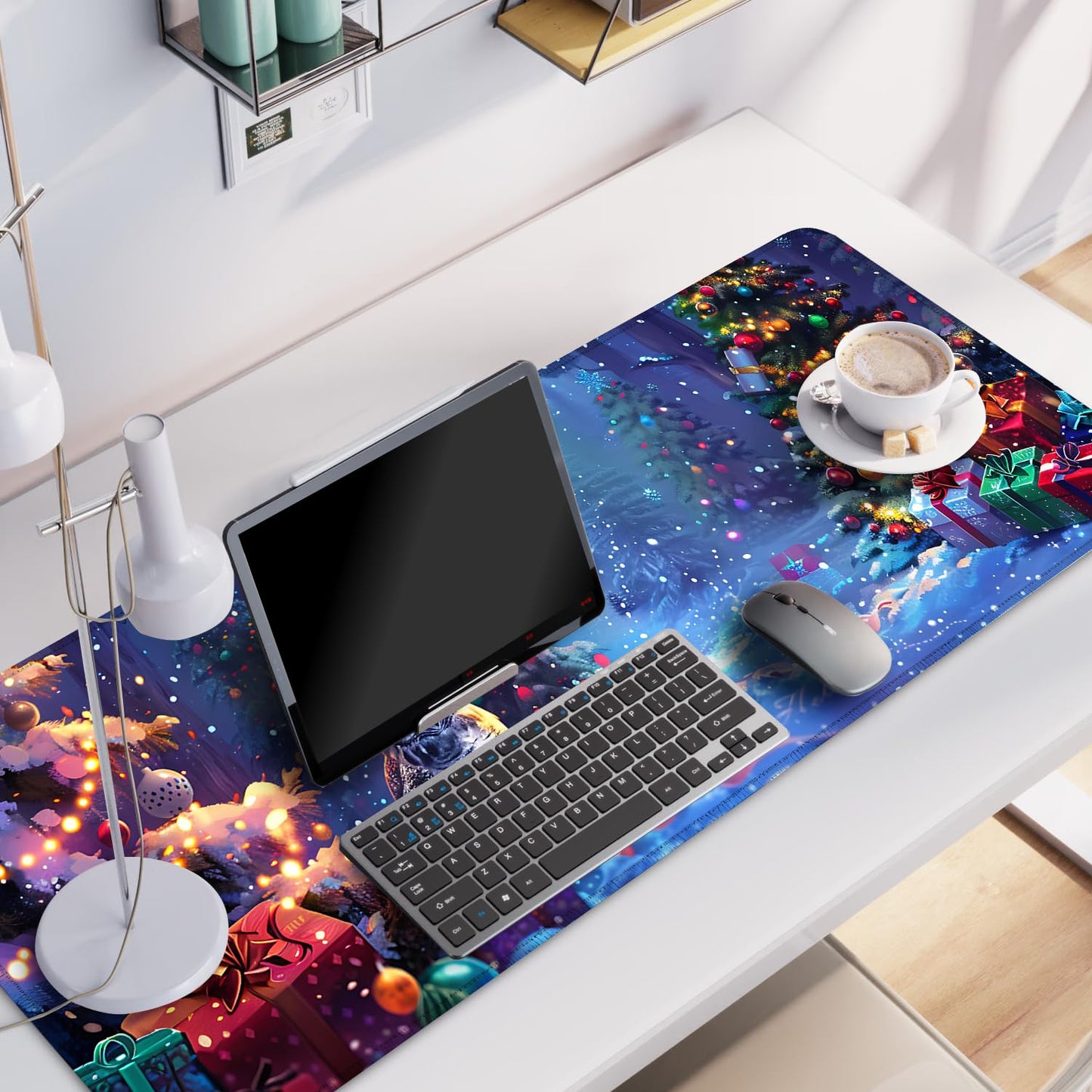 Christmas Owl Mouse Pad XXL – Large Holiday Desk Mat with Forest Gifts and Snow Lights, Extended Non-Slip Mousepad for Office, Gaming, Home Setup, 31.5 x 11.8 in