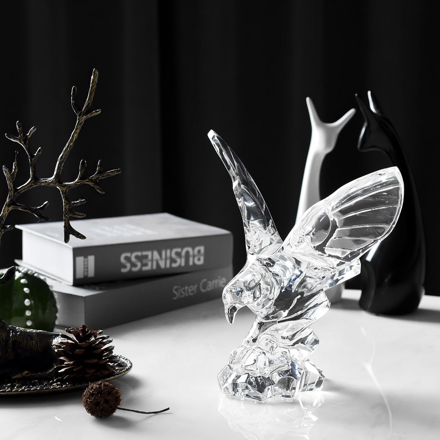 kitCom Crystal Bald Eagle Ornament,Crystal Eagle Modern Home Office Decor a Desktop Decor,Home Office Store Decoration Collection Gifts