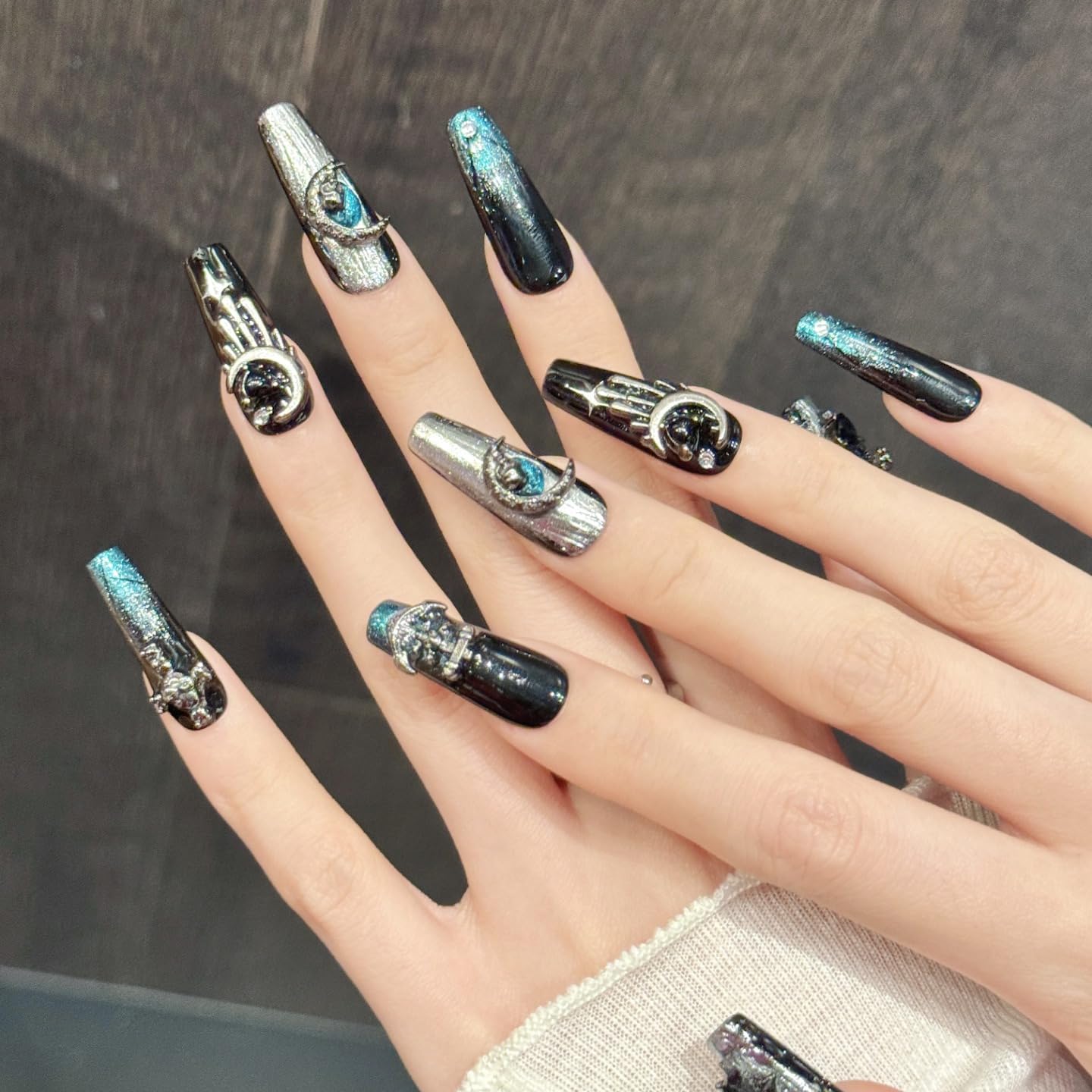 Handmade Press on Nails Square Dark Snake-Shaped Star and Moon 3D Nail Art in Silver-Black, Cool Gothic Style Acrylic Nails Press on Handmade Nails 3D Handmade Press on Nails(S)