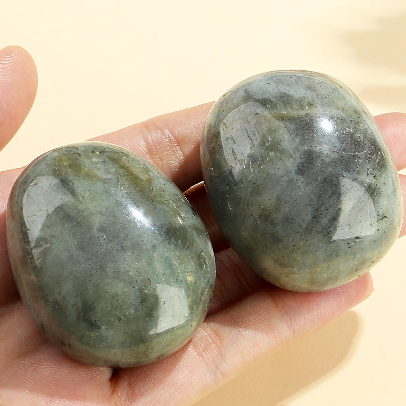 MAIBAOTA 1.6-2.0" Grey Labradorite Crystal Large Reiki Natural Tumbled Polished Stones for Energy Witchcraft Therapy Meditation DIY Crystals for Protection