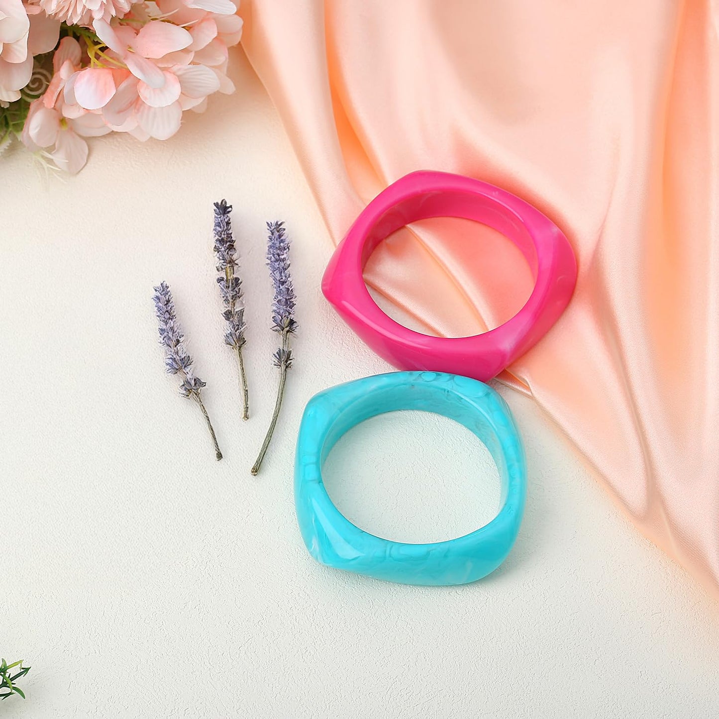 Vpanda Vacation Resin Bangle Bracelets for Women - Wide Statement Chunky Bangle - Vintage Stack Bracelet Wristband Fashion Jewelry Best Friends Gift Turquoise