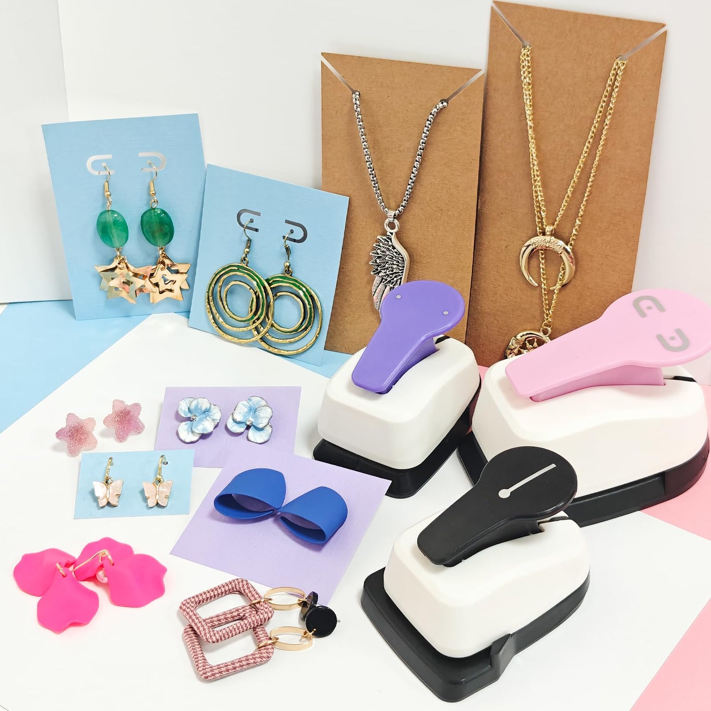 Conner Necklace Card Punch, Necklace Display Card Punch