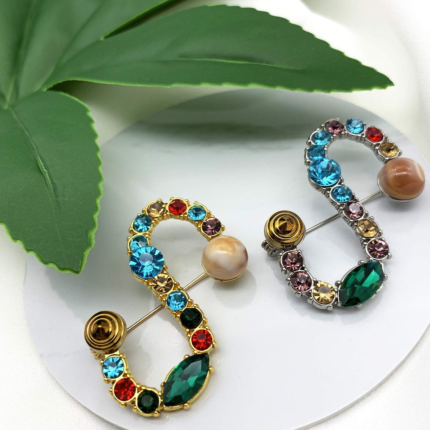 XGALBLA Letters S Plated Metal Stone Clear Colorful Crystal Lapel Pin Brooches Collar(Silver Tone)