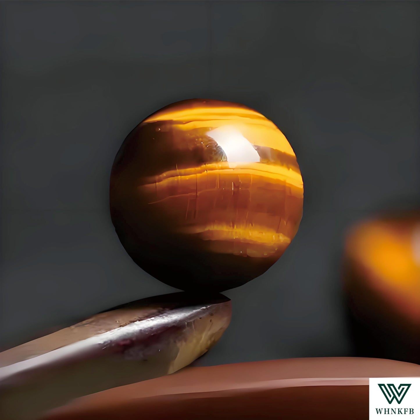 WHNKFB 8mm 50PCS Natural Yellow Tiger's Eye Round Beads, Smooth Polished Loose Gemstone Beads for Jewelry Making Craft - 4mm 6mm 8mm 10mm Options with Free Elastic Cord
