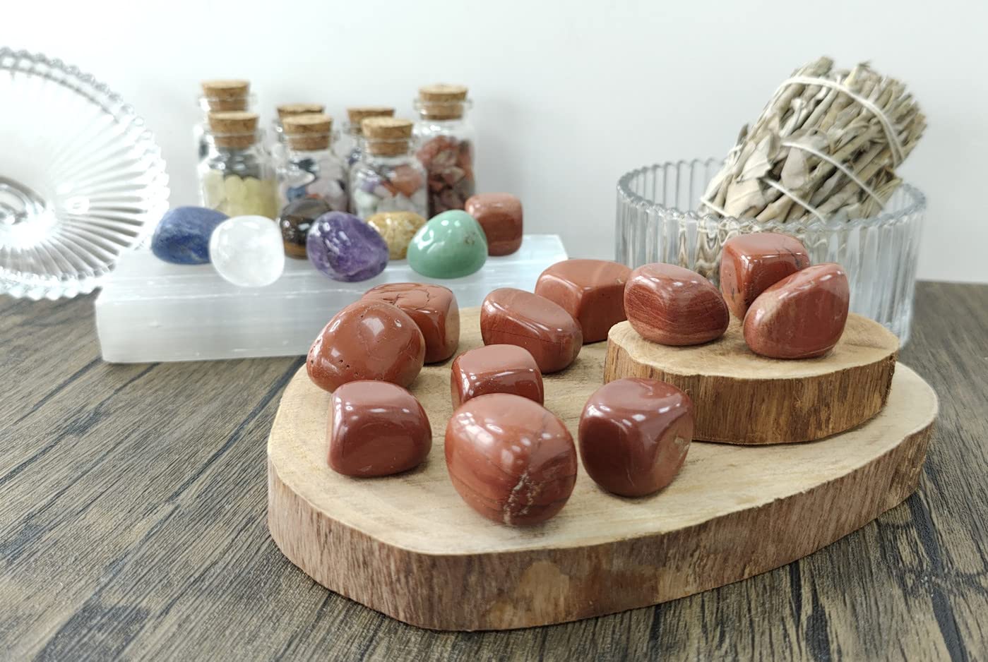 MAIBAOTA Red Jasper Stones Bulk Tumbled Crystals Polished Stones Natural Gemstones for Vase and Decoration
