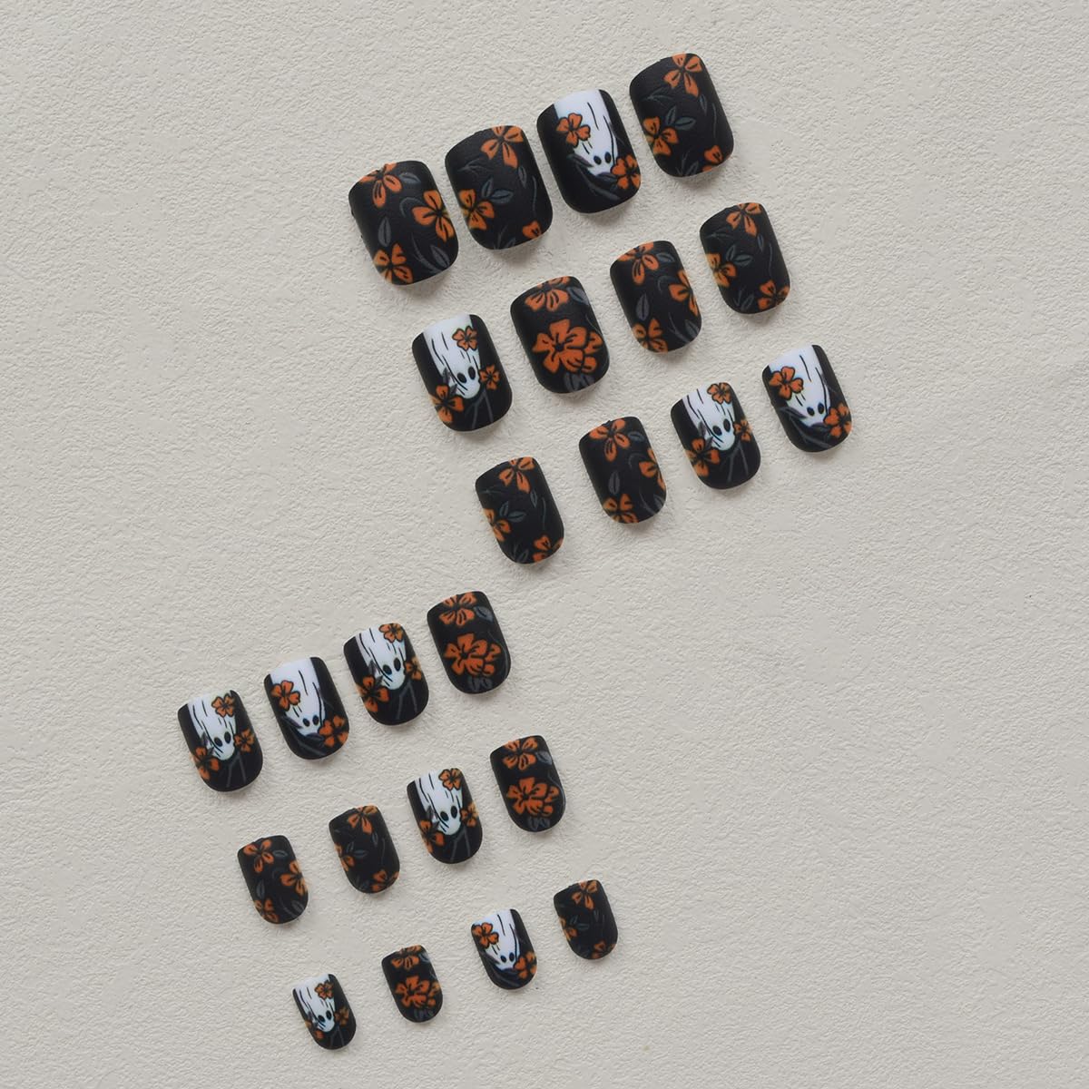 24Pcs Short Press on Nails Halloween Flower Square Fake Nails Yellow Flower Halloween False Nails with Cute Ghost Designs Full Cover Matte Acrylic Nails for Women Manicure Kit