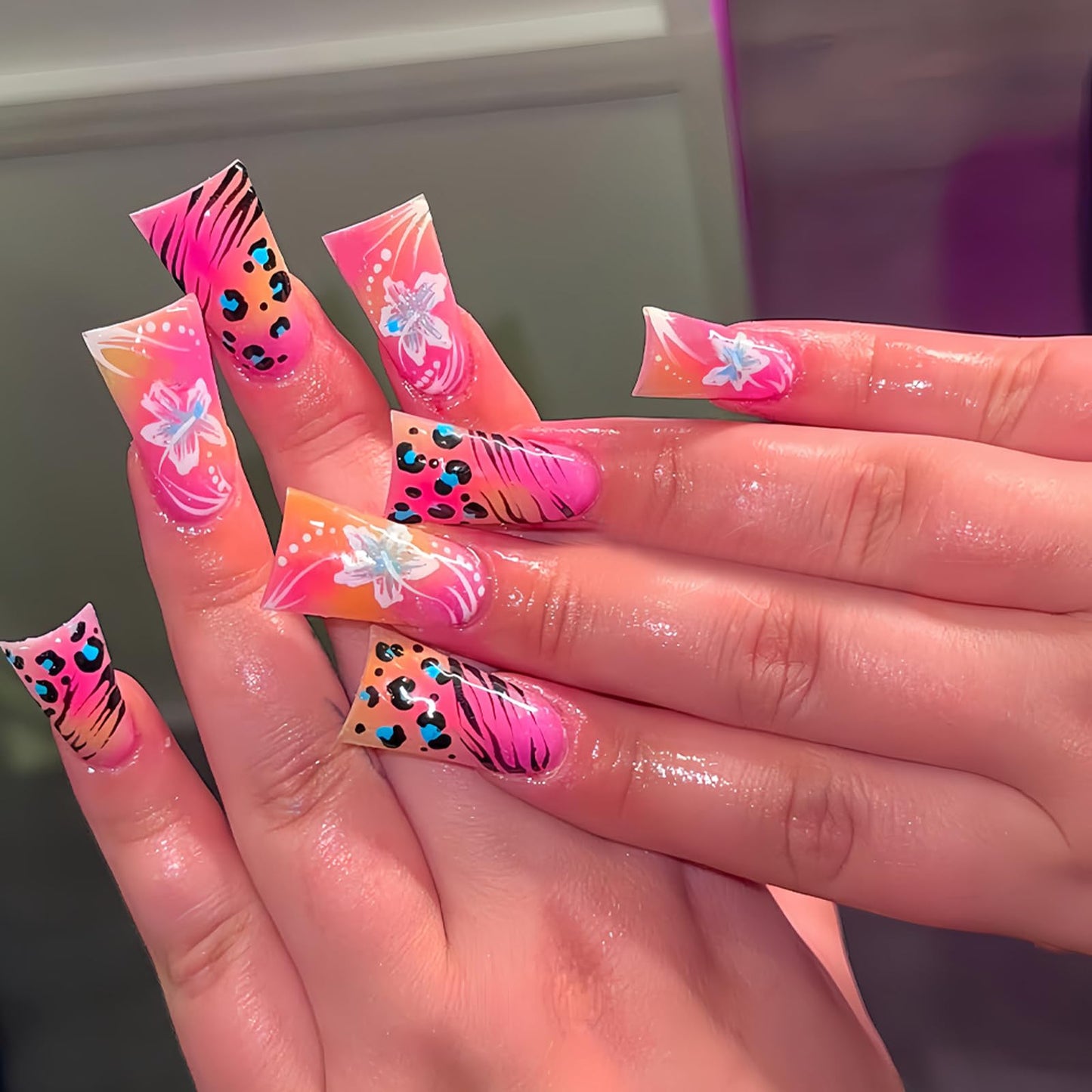 IMSOHOT Pink Press on Nails Medium Duck Fake Nails Glossy Glue on Nails with Flower & Leopard Print Designs Full Cover Summer Acrylic Duckbill False Nails for Women Girls Manicure Decoration